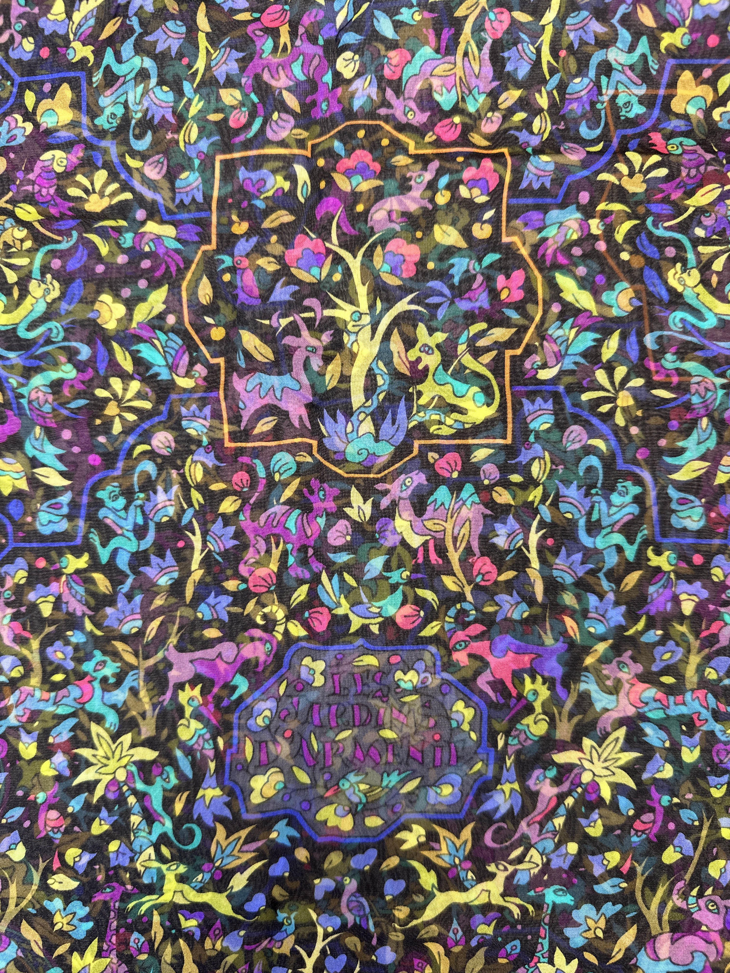 Hermès Les Jardins d'Arménie Mousseline Shawl