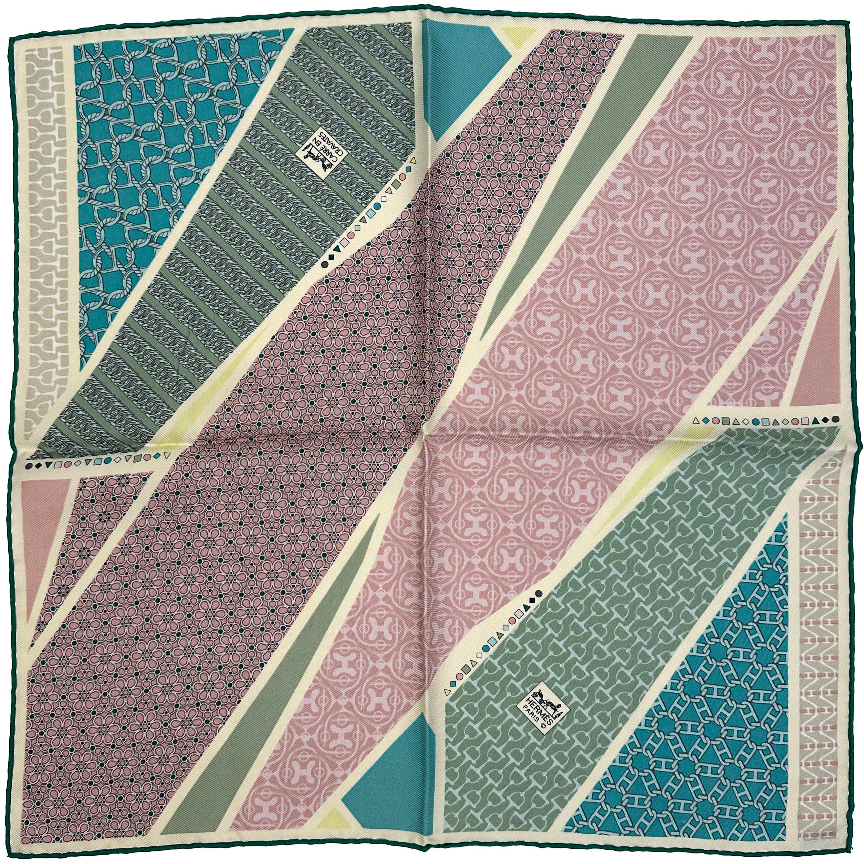 Hermès Carre en Cravates 45