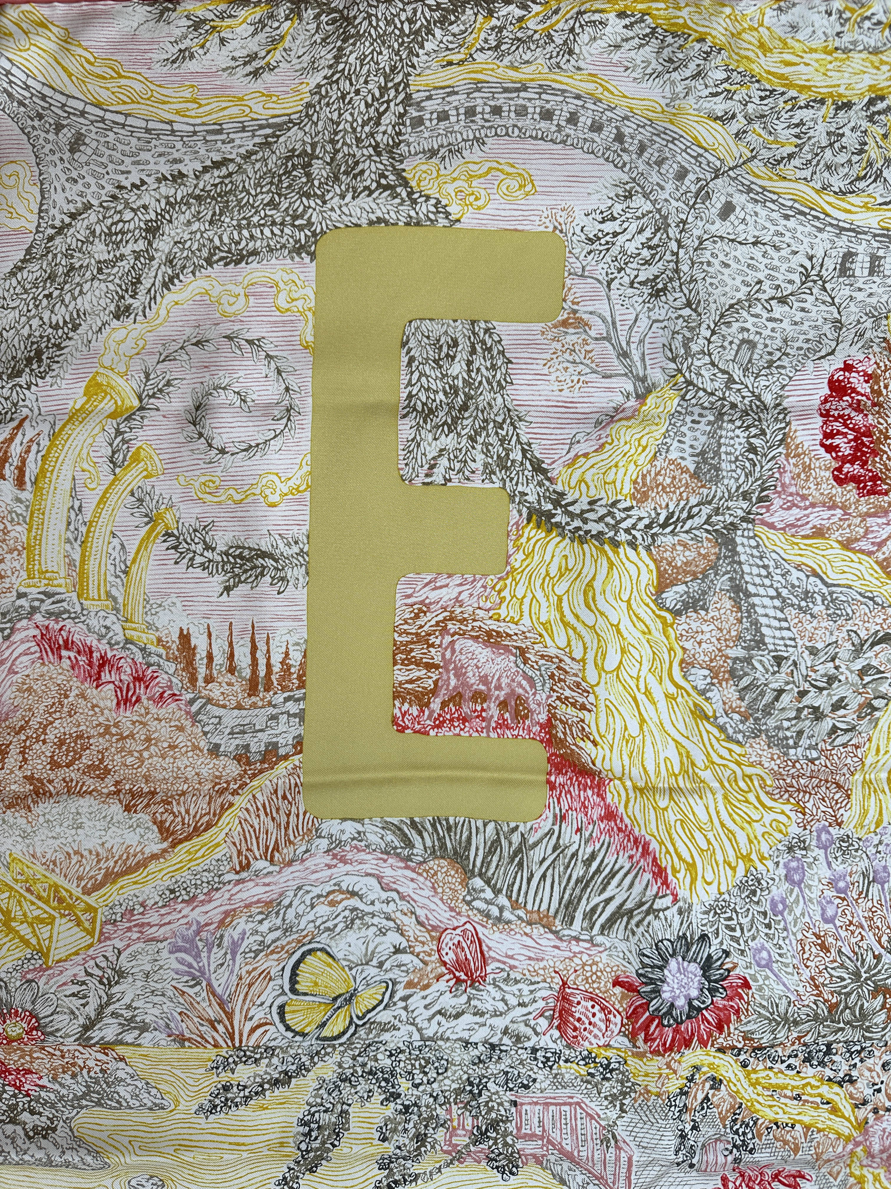 Hermès Eleftheria Silk 140