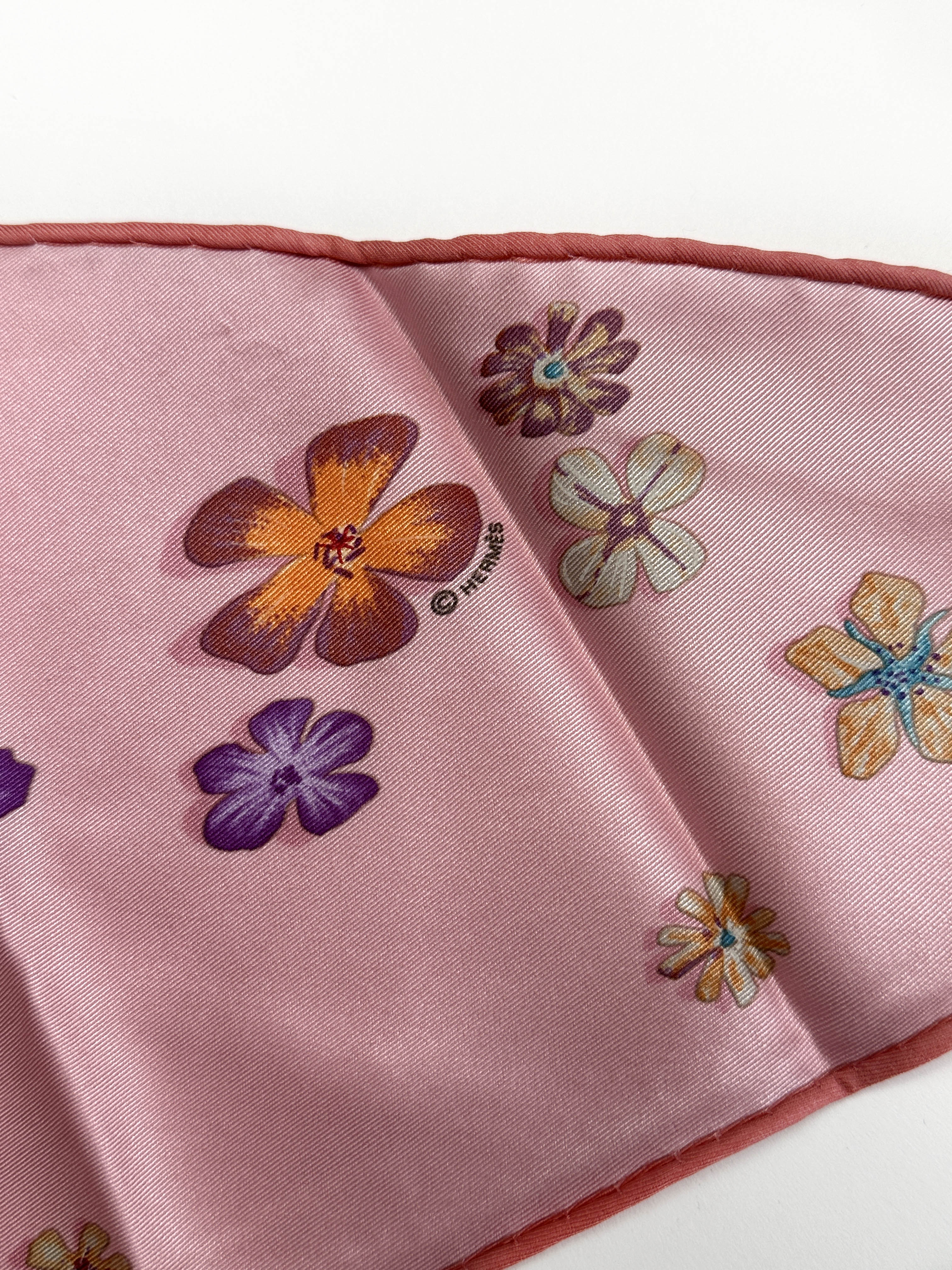 Hermès Flower Power Triangle