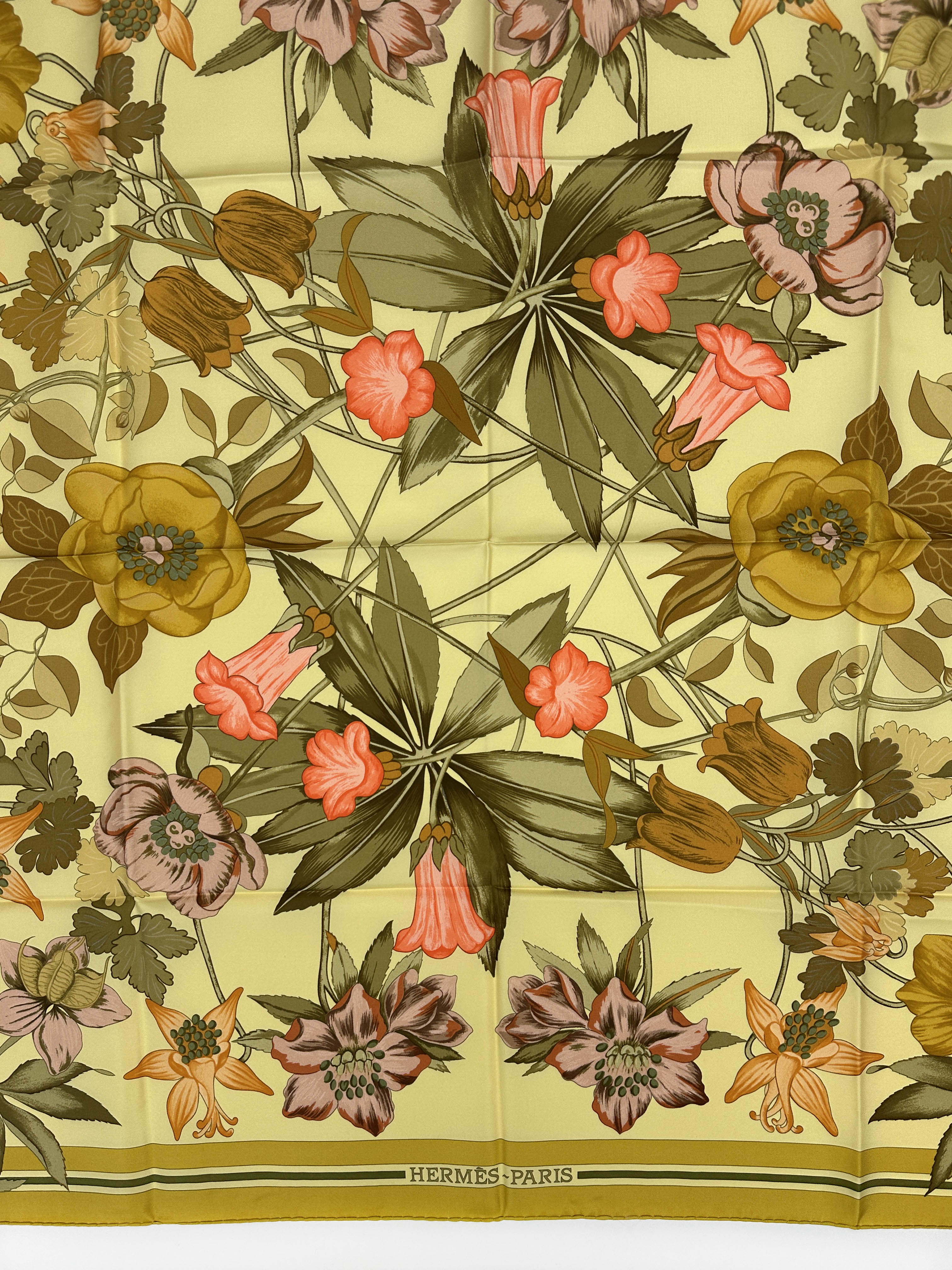 Hermès Fleurs d'Hellade 90