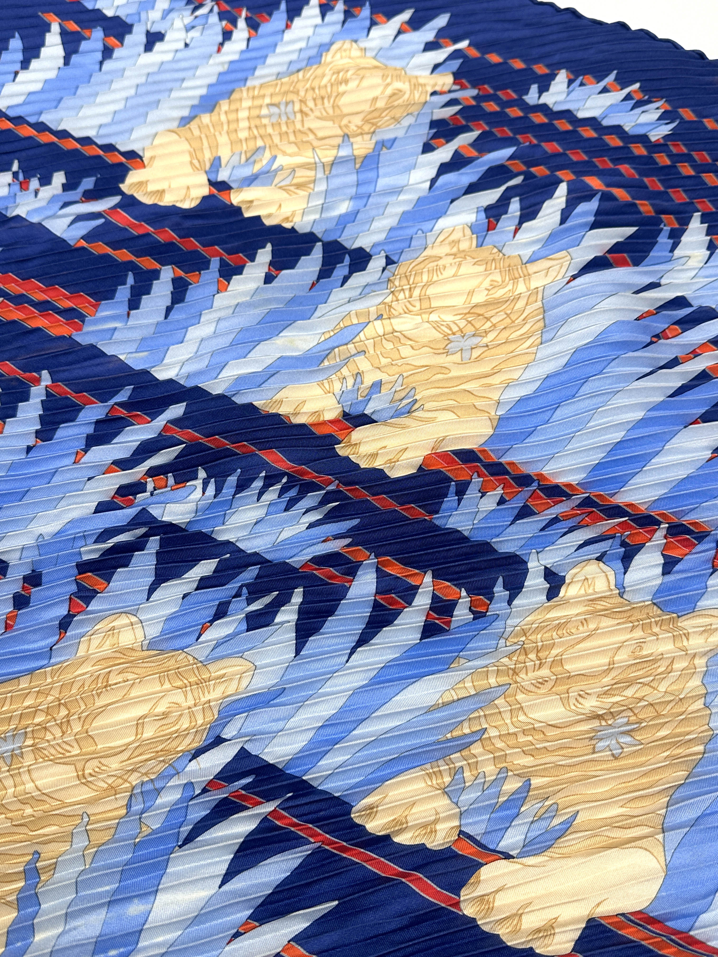 Hermès Tigres Dans Les Herbes Plissé 90