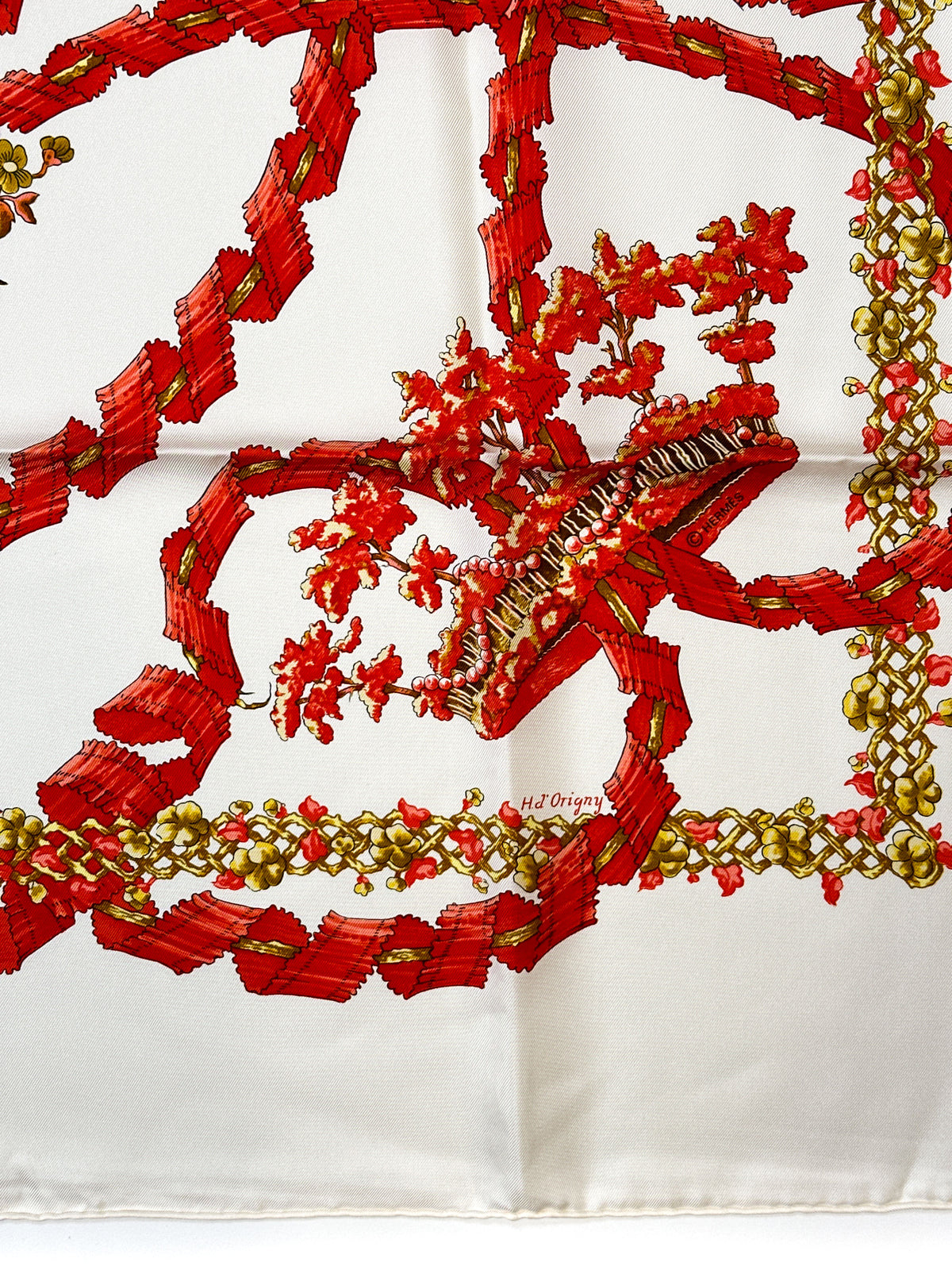 Hermès Special Edition 150th Celebration of Mumm Cordon Rouge Champagne 90