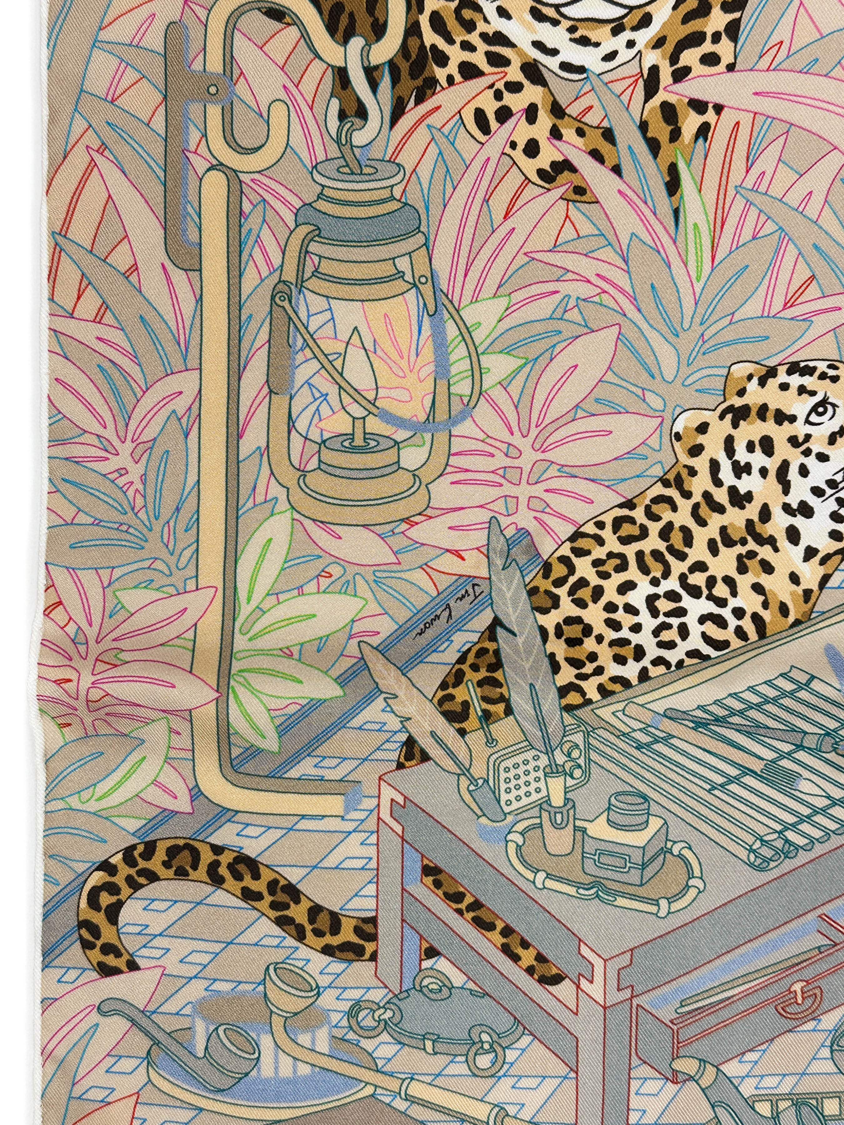 Hermès Douze Leopards Double Face 90