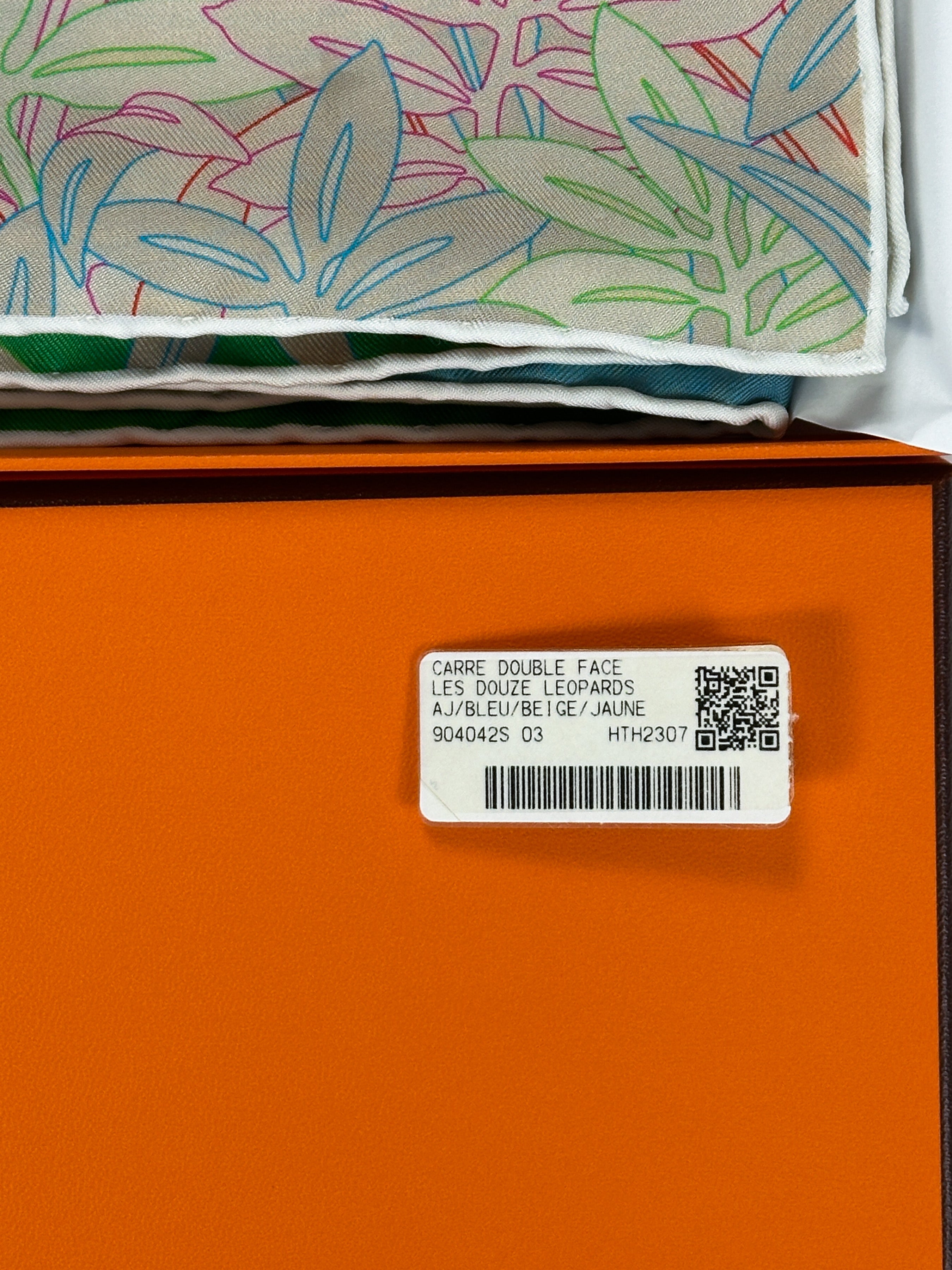 Hermès Douze Leopards Double Face 90