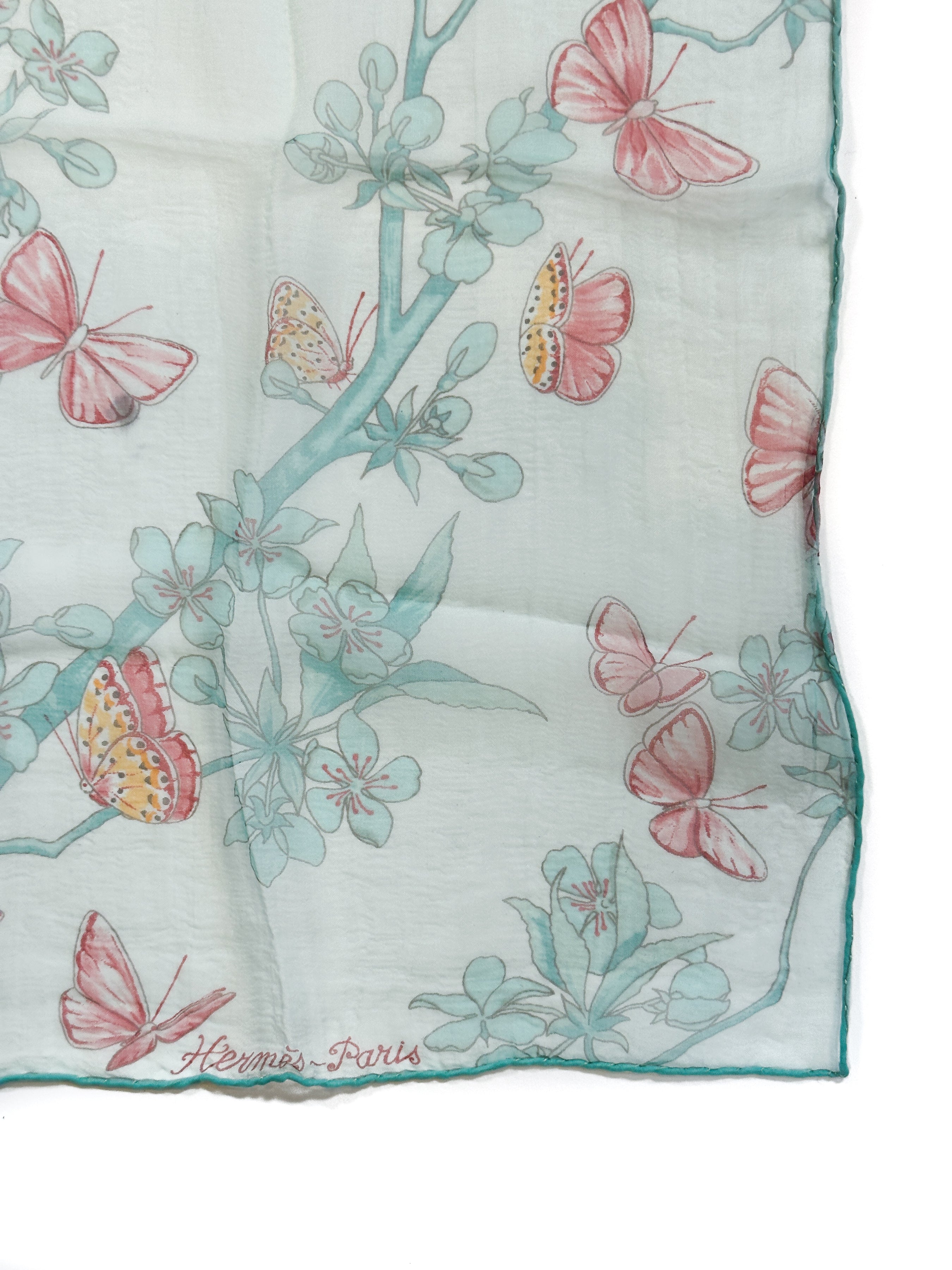 Hermès Vol Amoureux des Azurés Mousseline Shawl