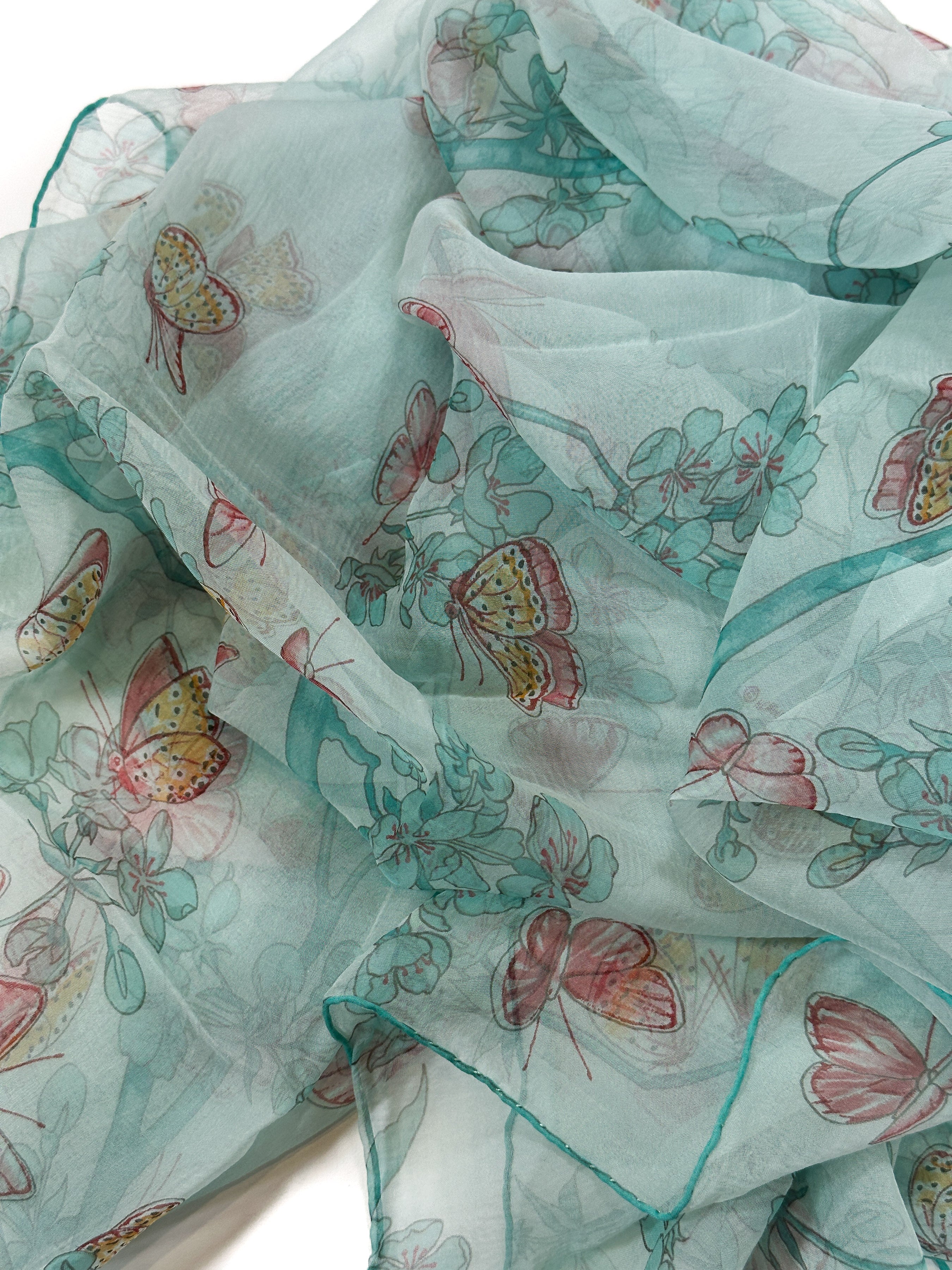 Hermès Vol Amoureux des Azurés Mousseline Shawl
