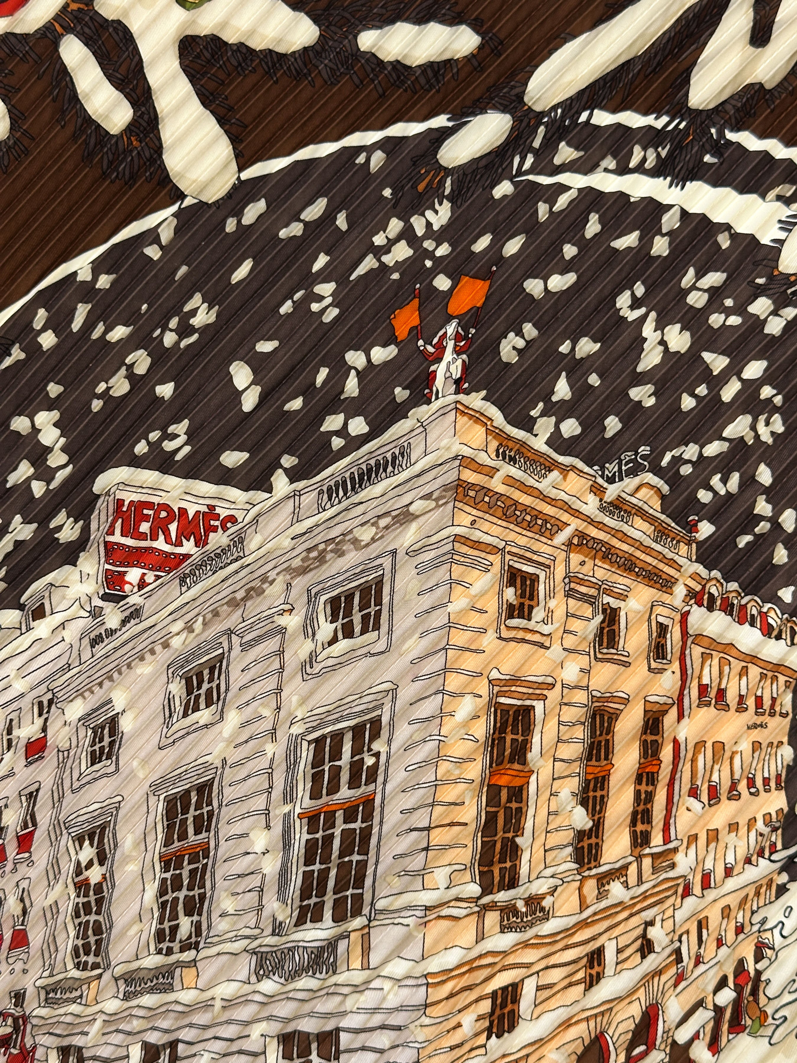 Hermès Noël au 24 Faubourg Plissé 90