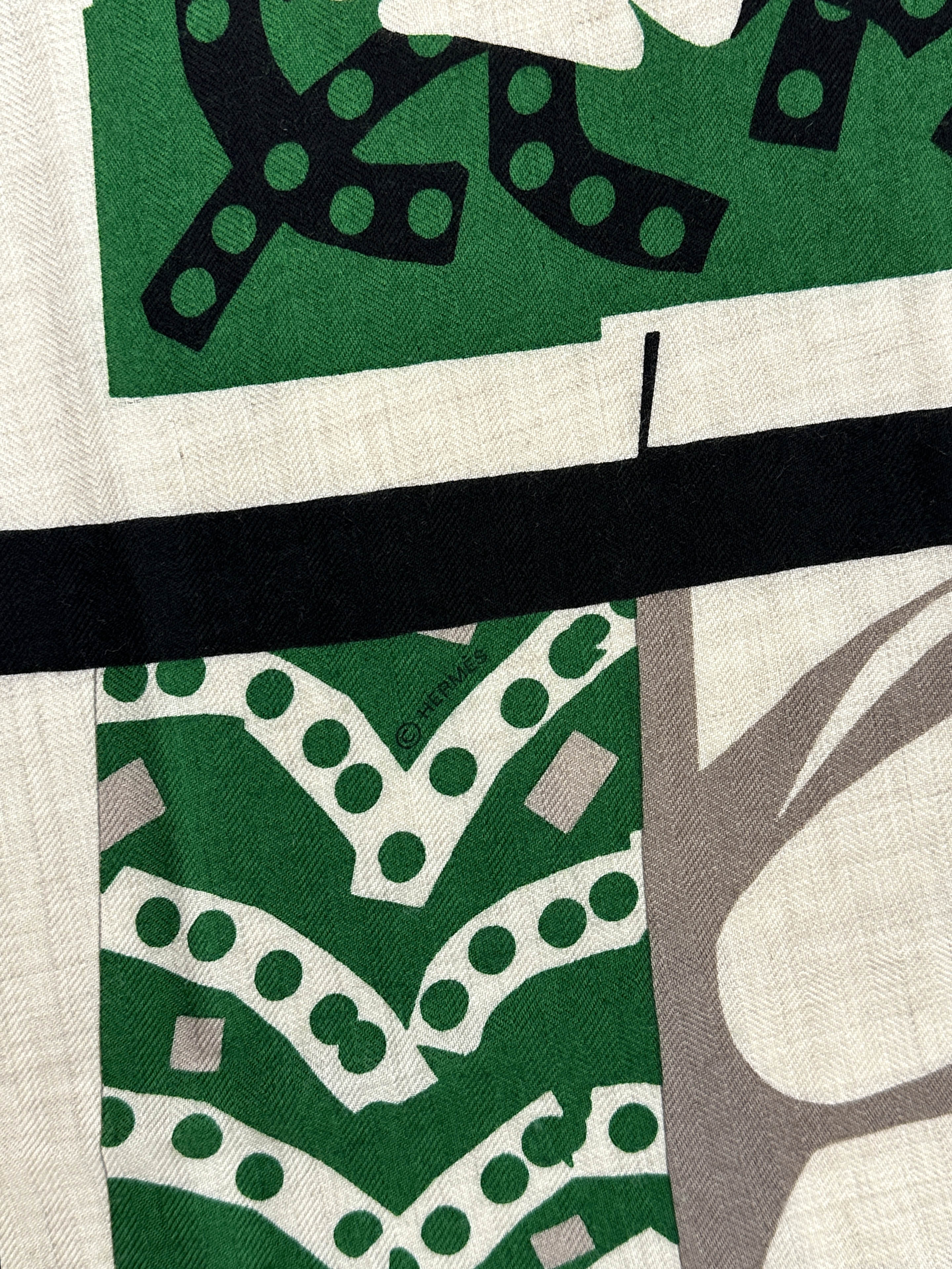 Hermès Montura de Gaucho Cashmere Silk 140