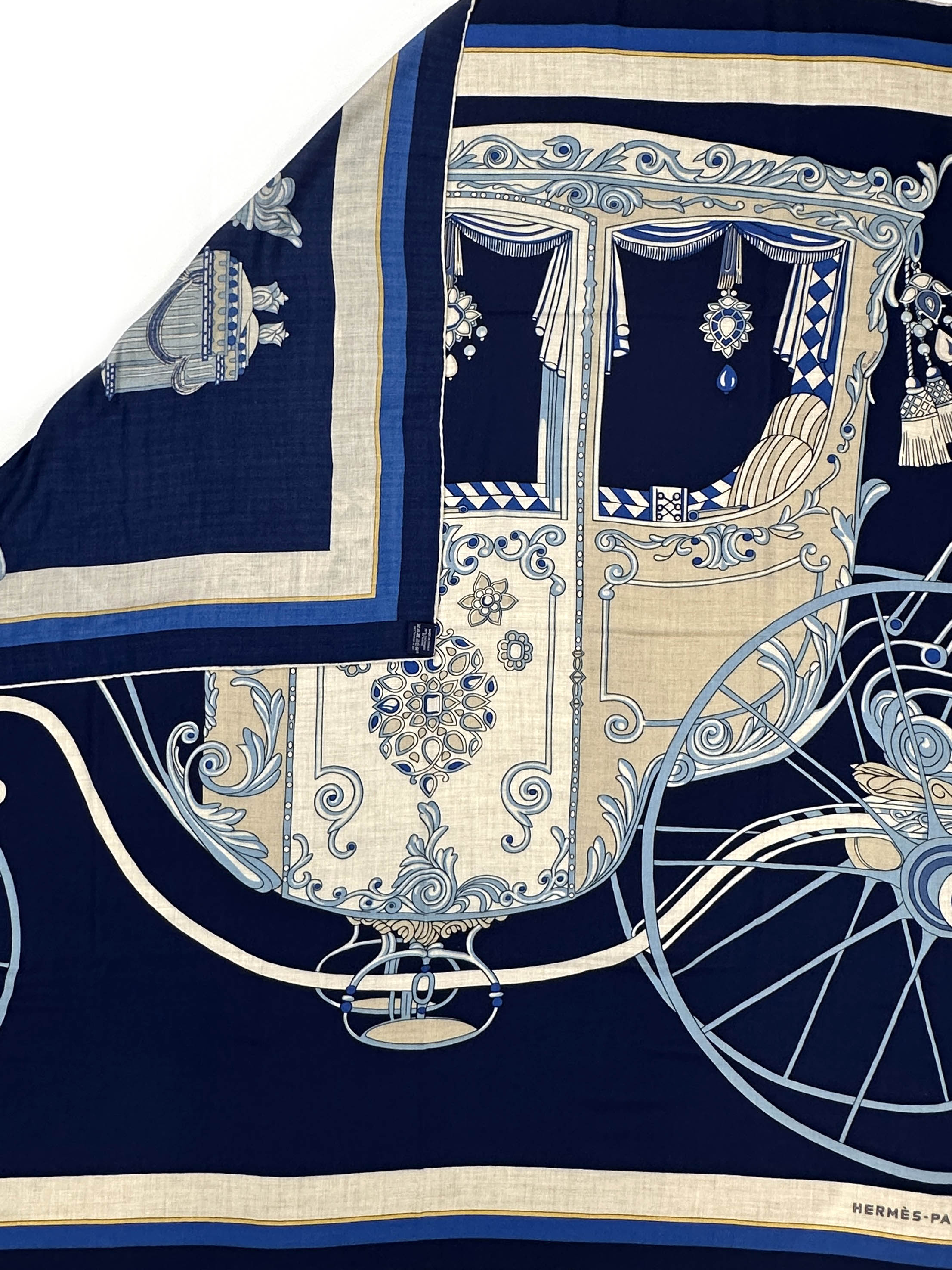 Hermès Coupé de Gala Cashmere Silk 140