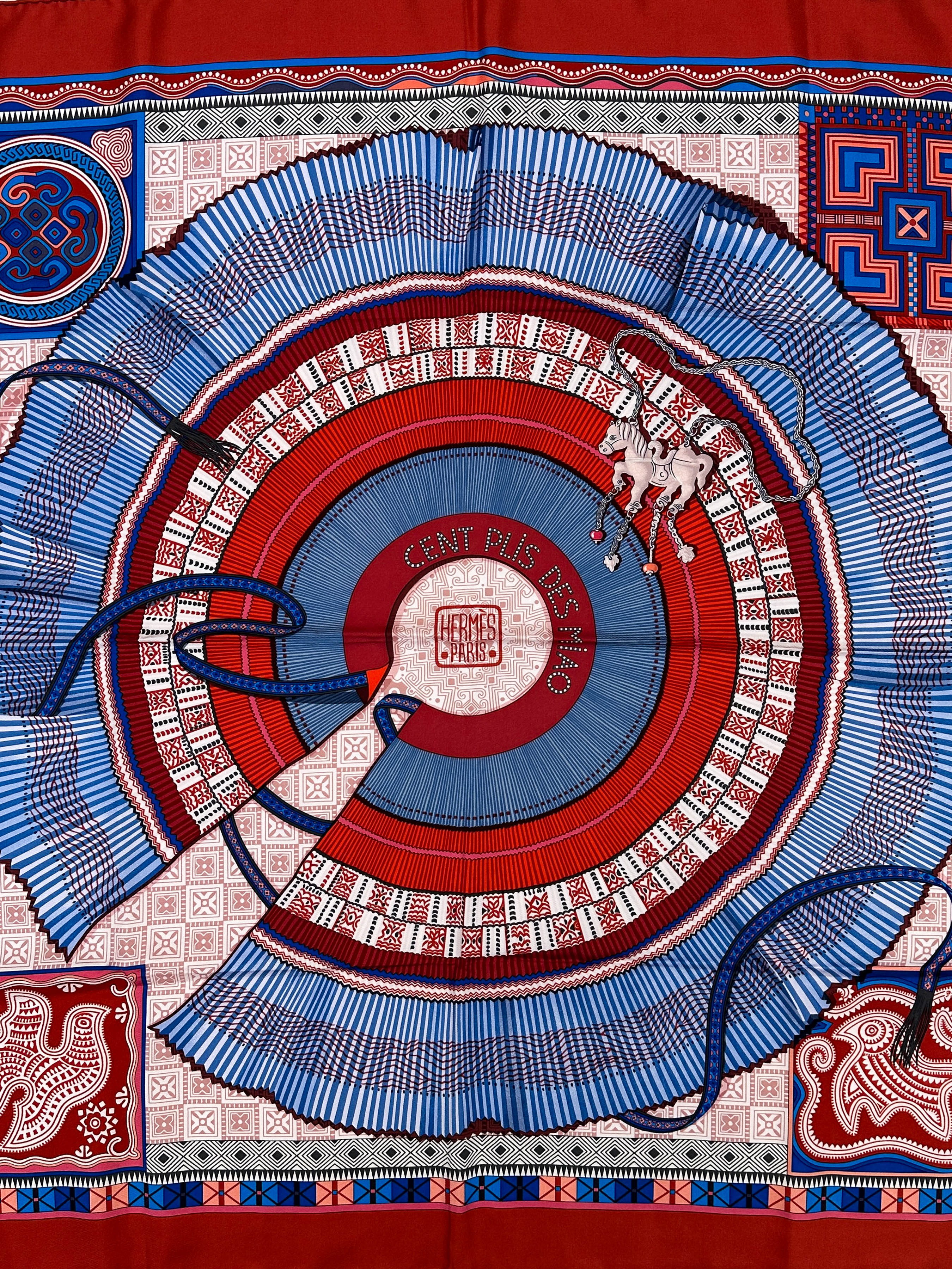 Hermès Cent Plis des Miao 90