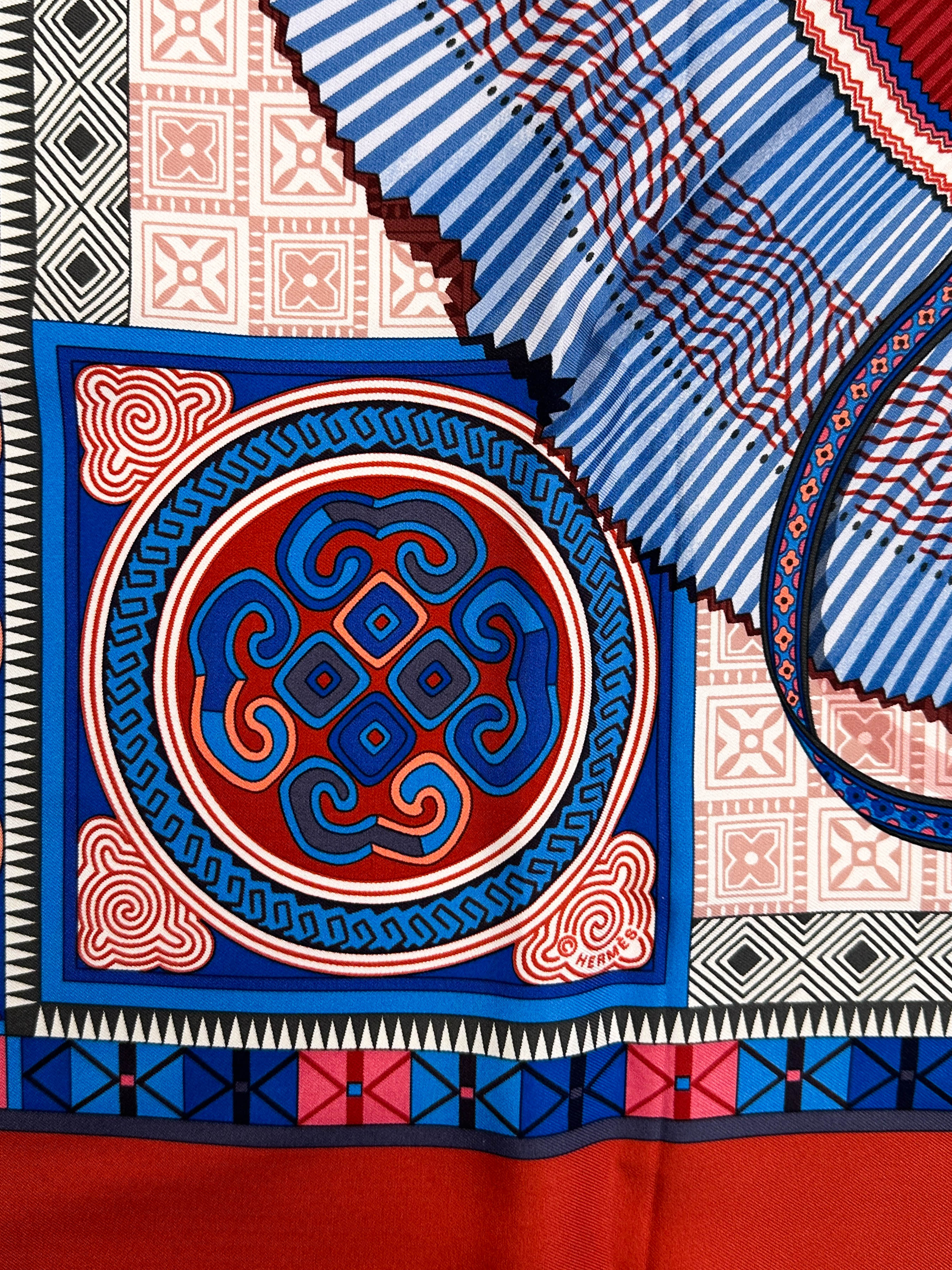 Hermès Cent Plis des Miao 90