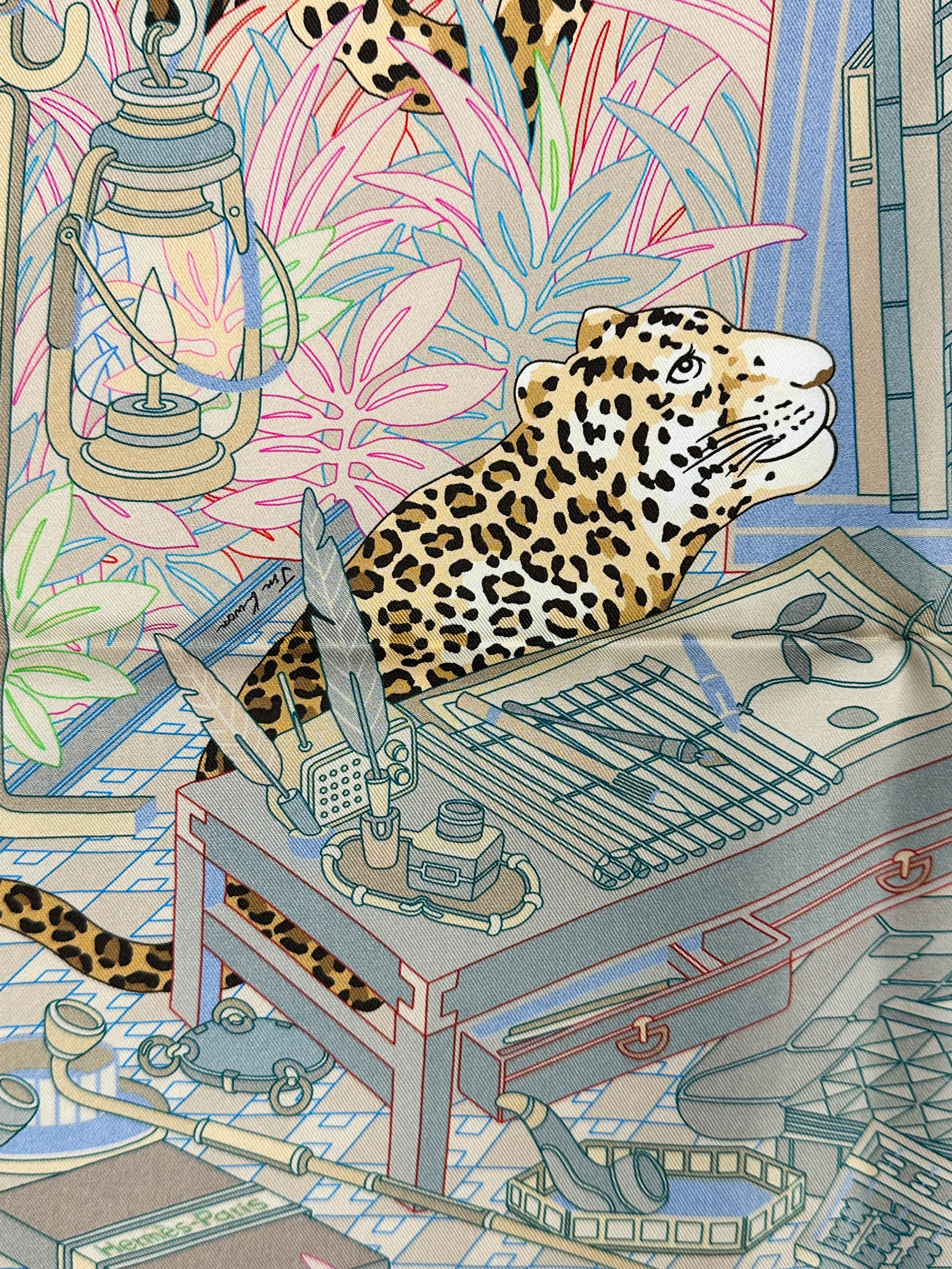 Hermès Douze Leopards Double Face 90