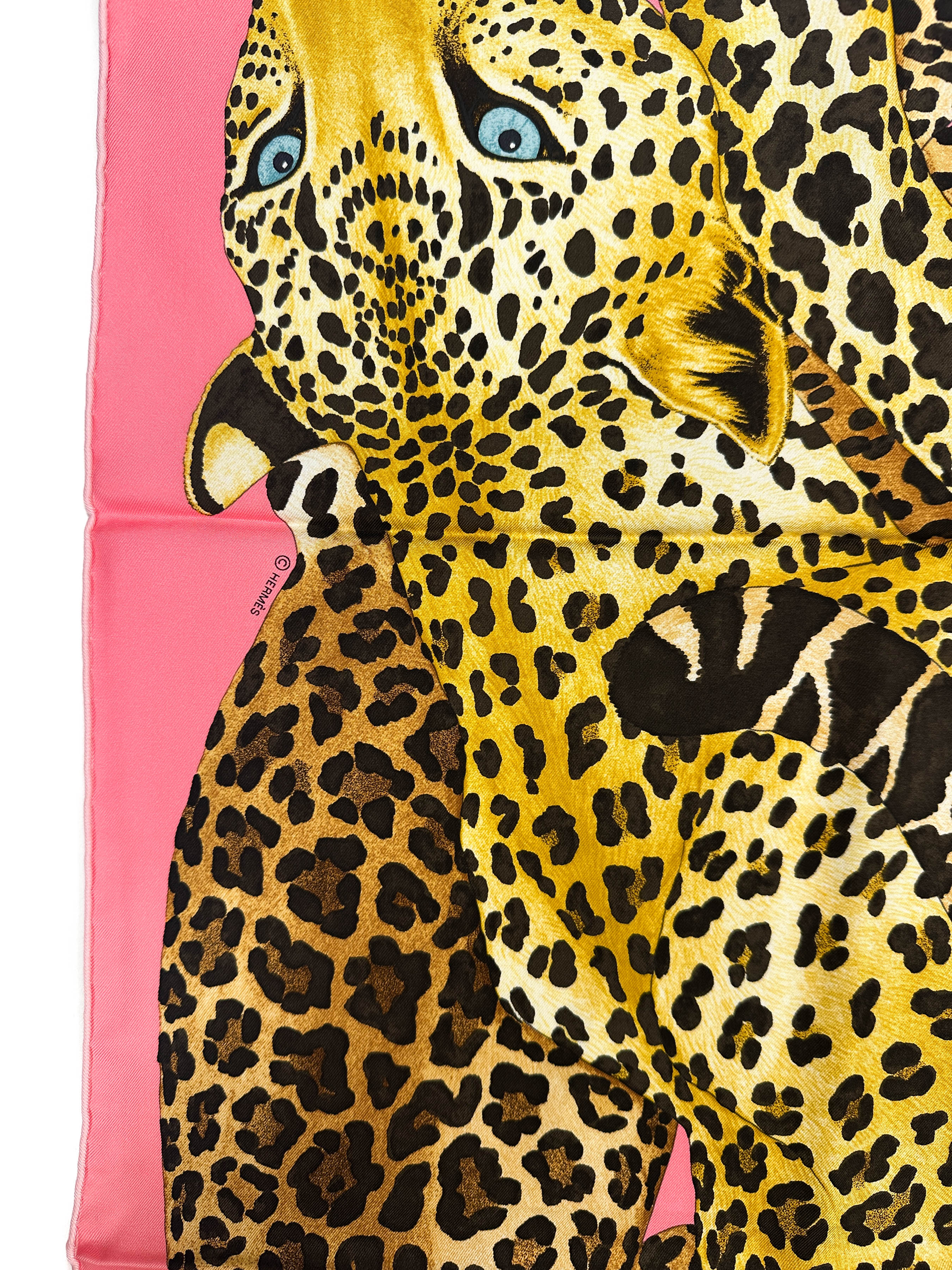Hermès Lazy Leopardesses 90