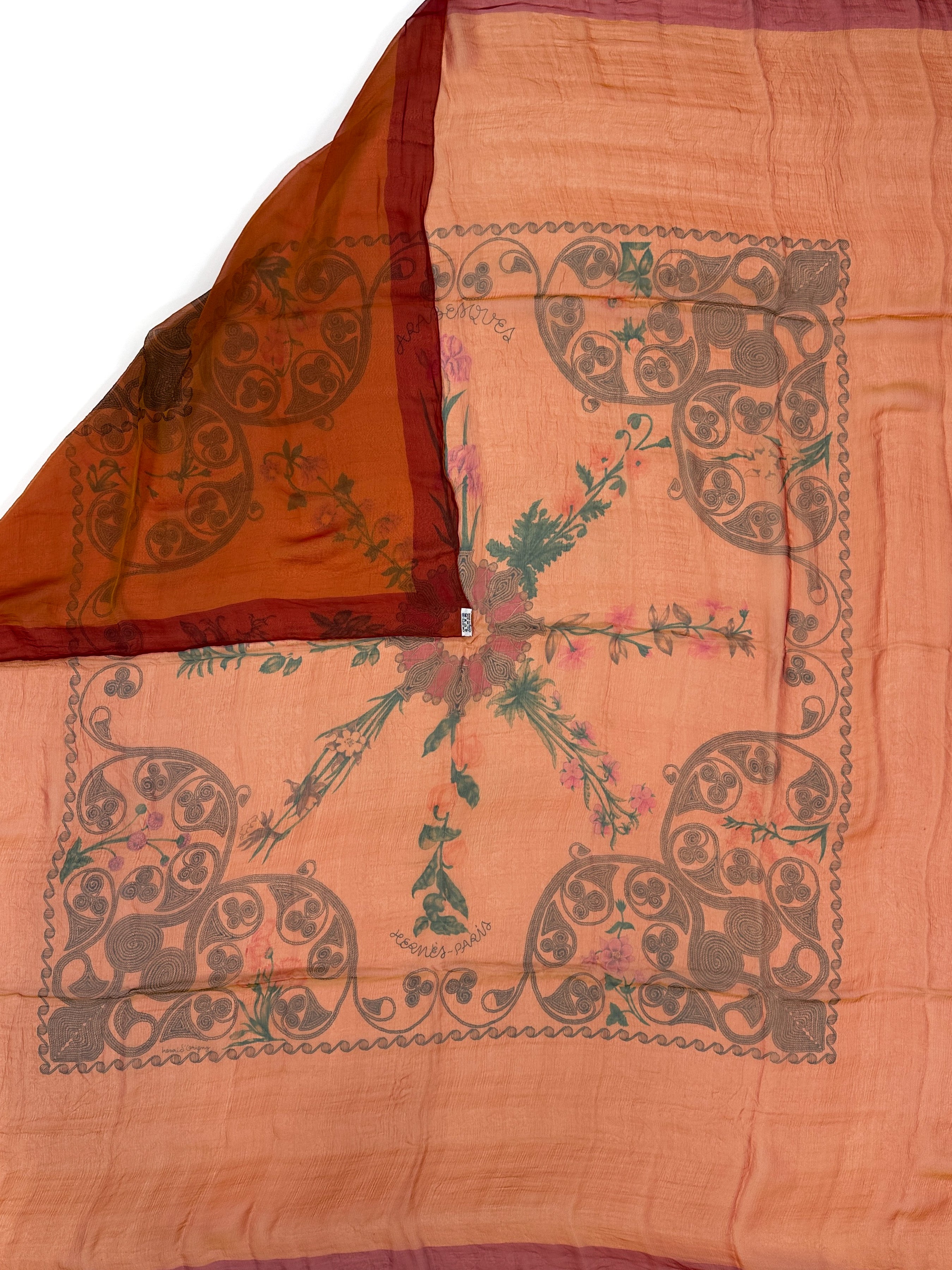 Hermès Arabesques Changeant Mousseline 140