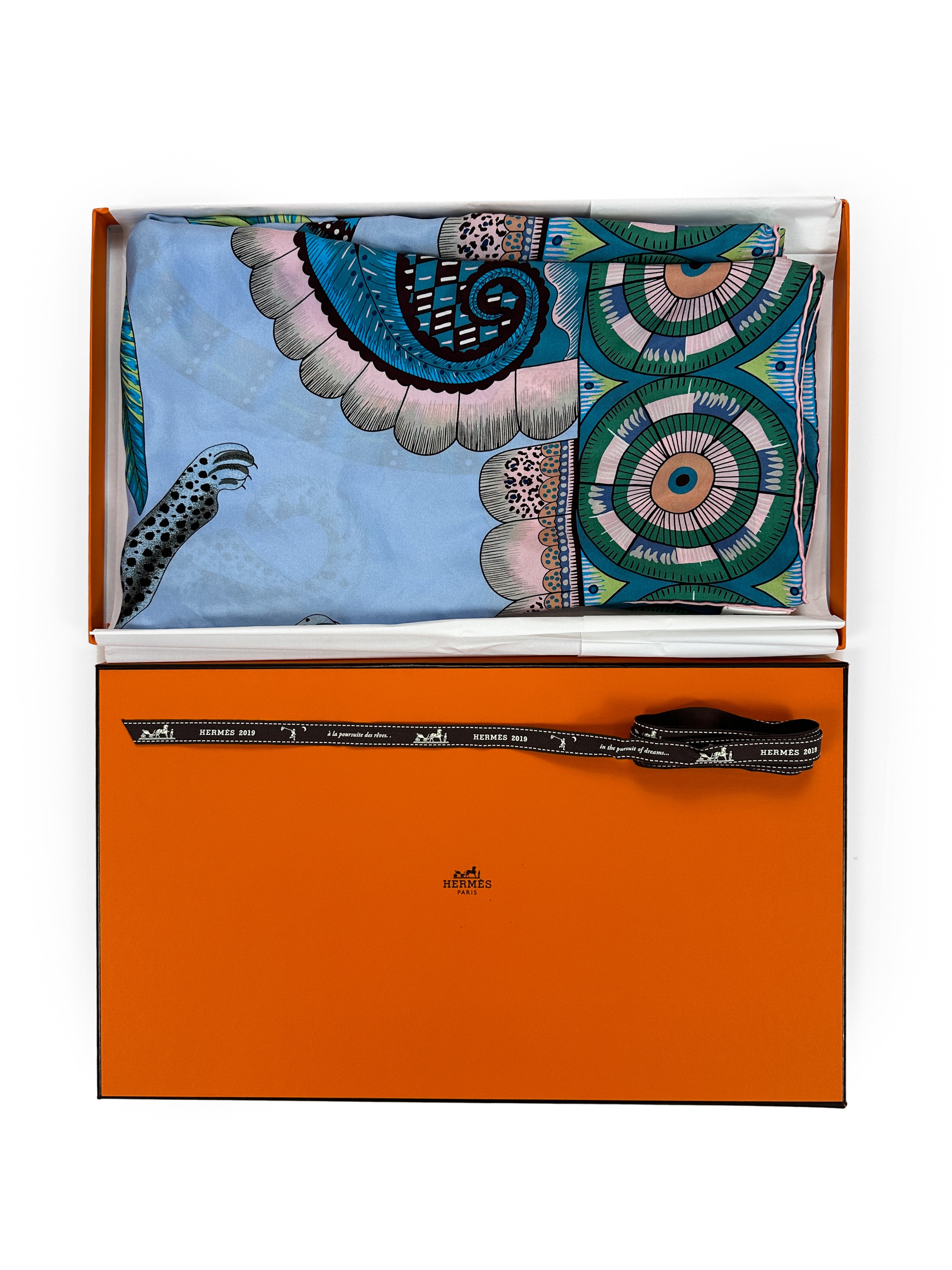 Hermès The Savana Dance Wash Silk 140