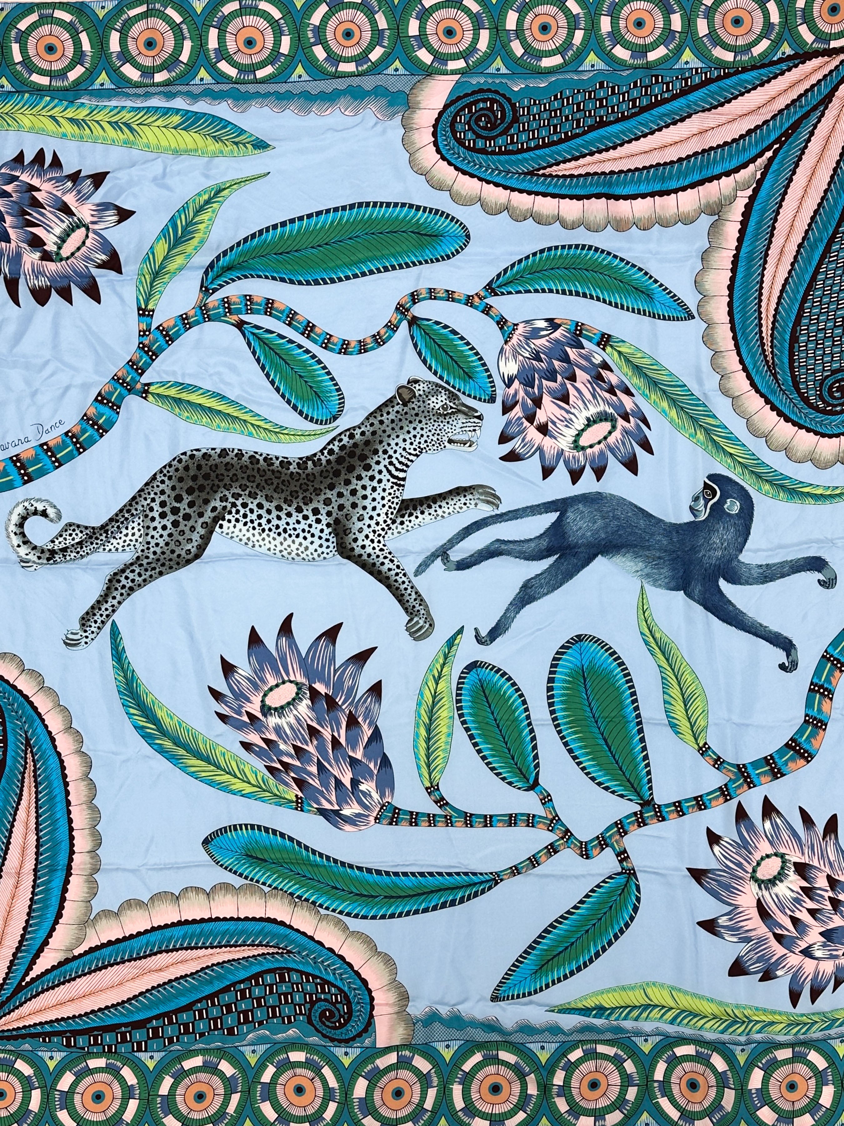 Hermès The Savana Dance Wash Silk 140