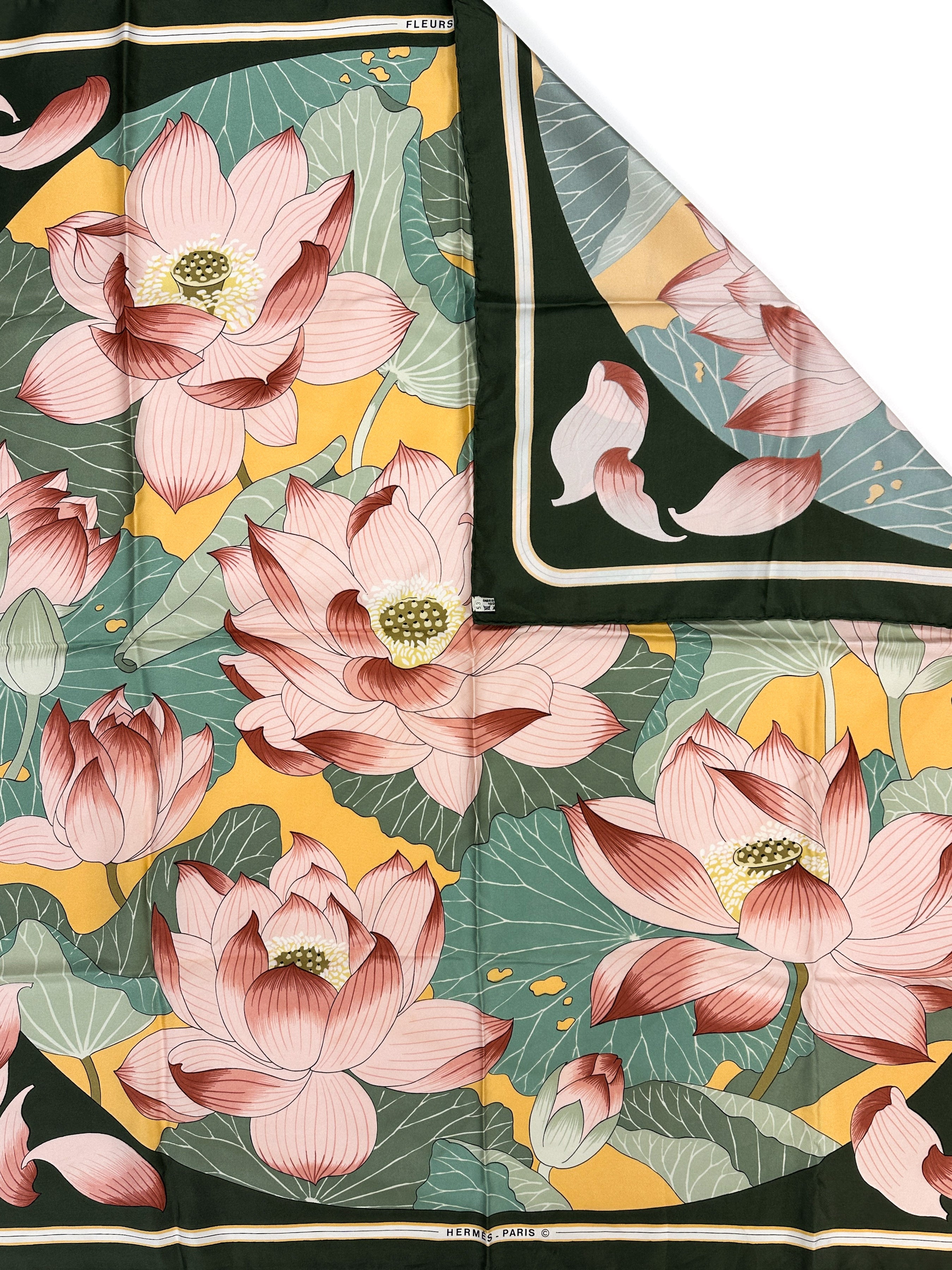 Hermès Fleurs de Lotus 90