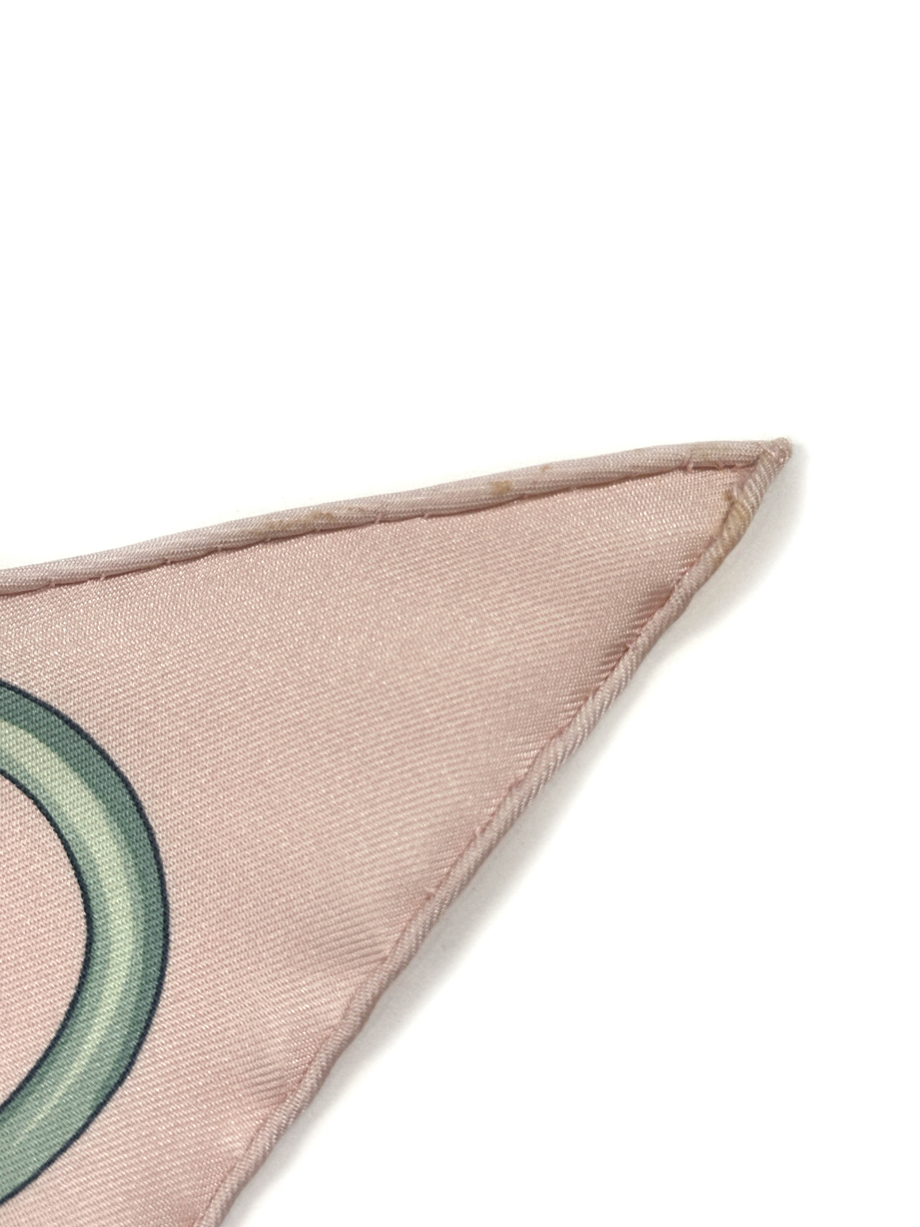 Hermès Pointu Les Parisiens Triangle