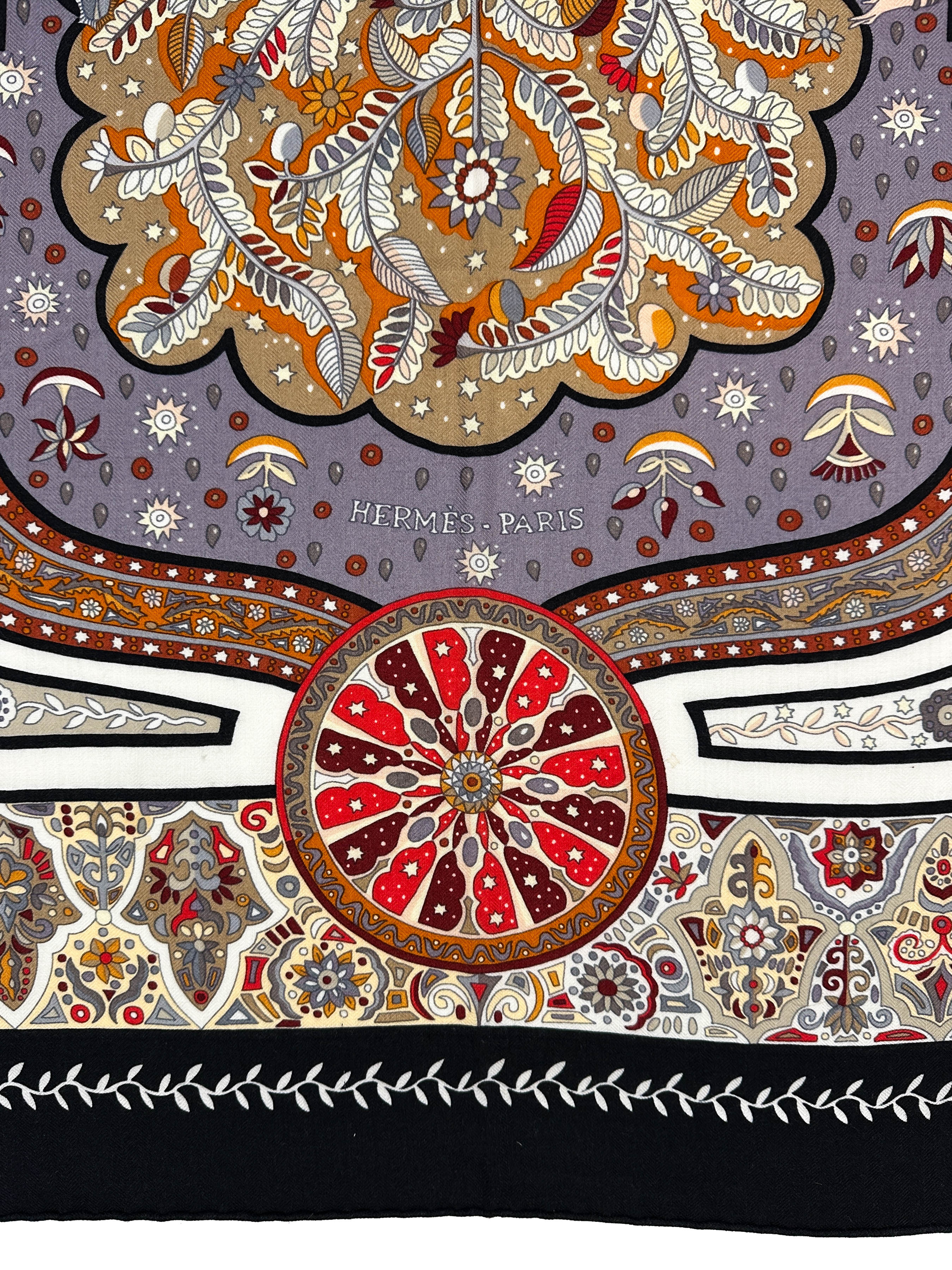 Hermès Aux Portes du Palais Cashmere Silk 140