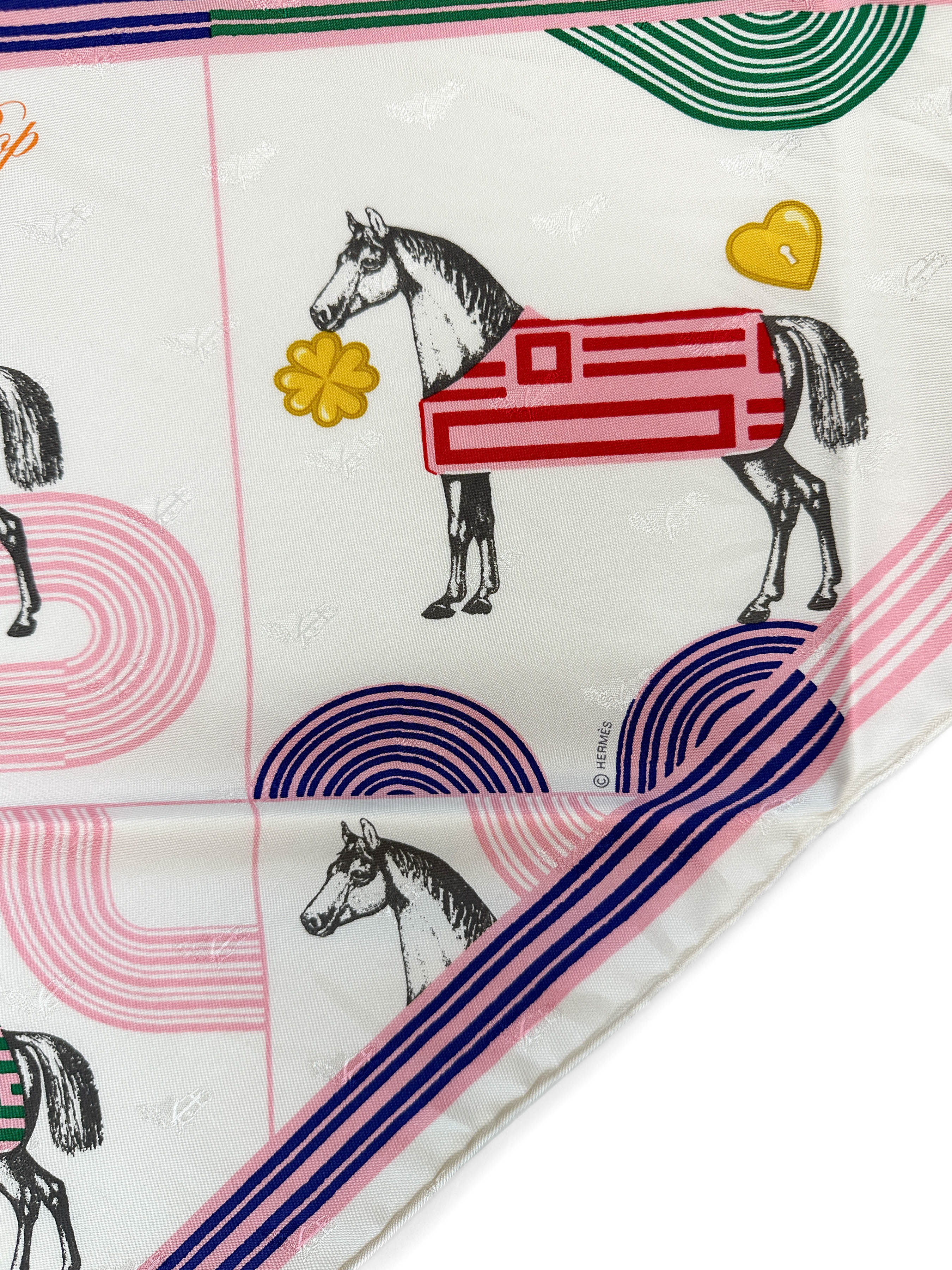 Hermès Garde-Robe Pop Charm Jacquard Triangle