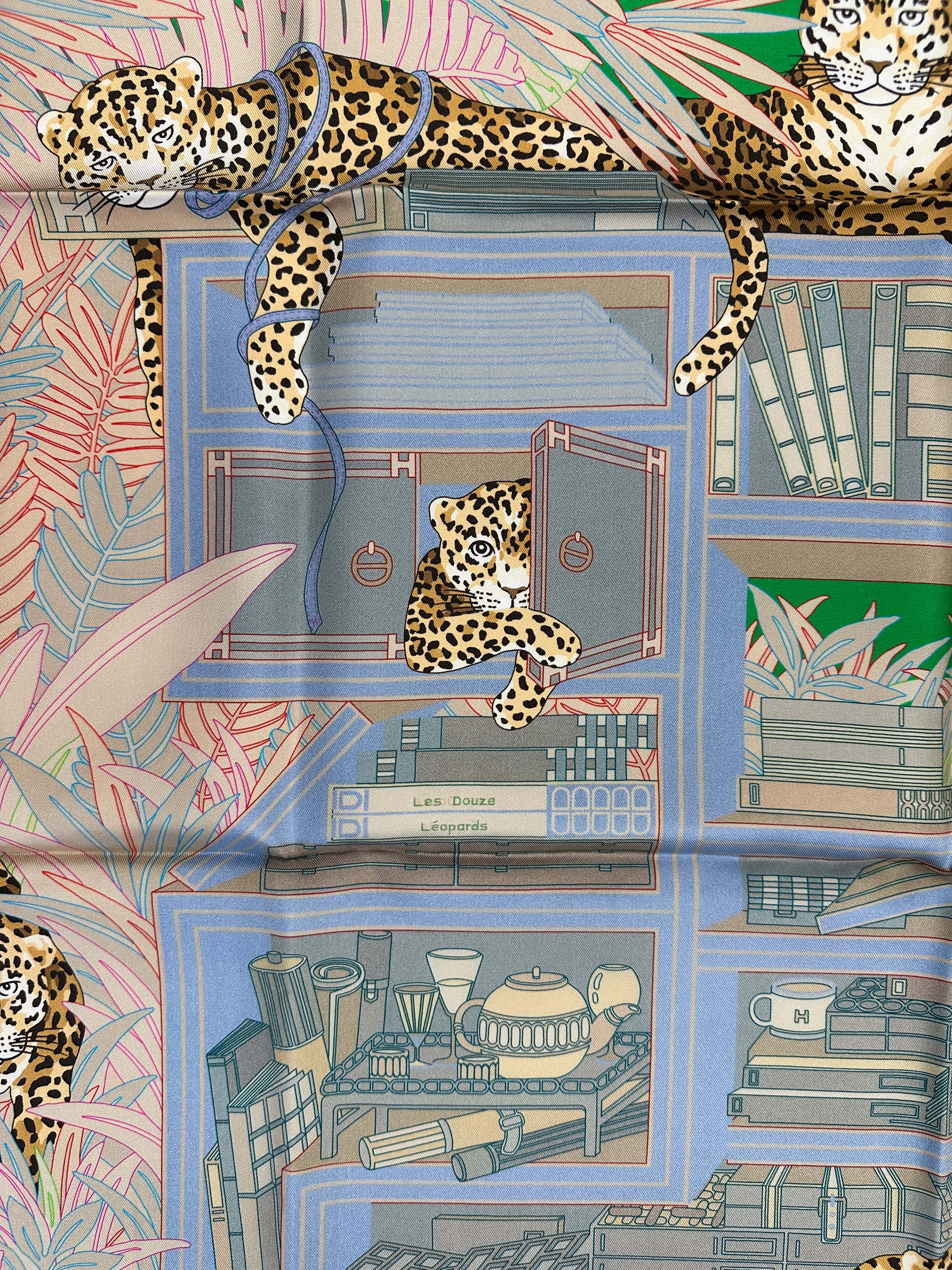 Hermès Douze Leopards Double Face 90