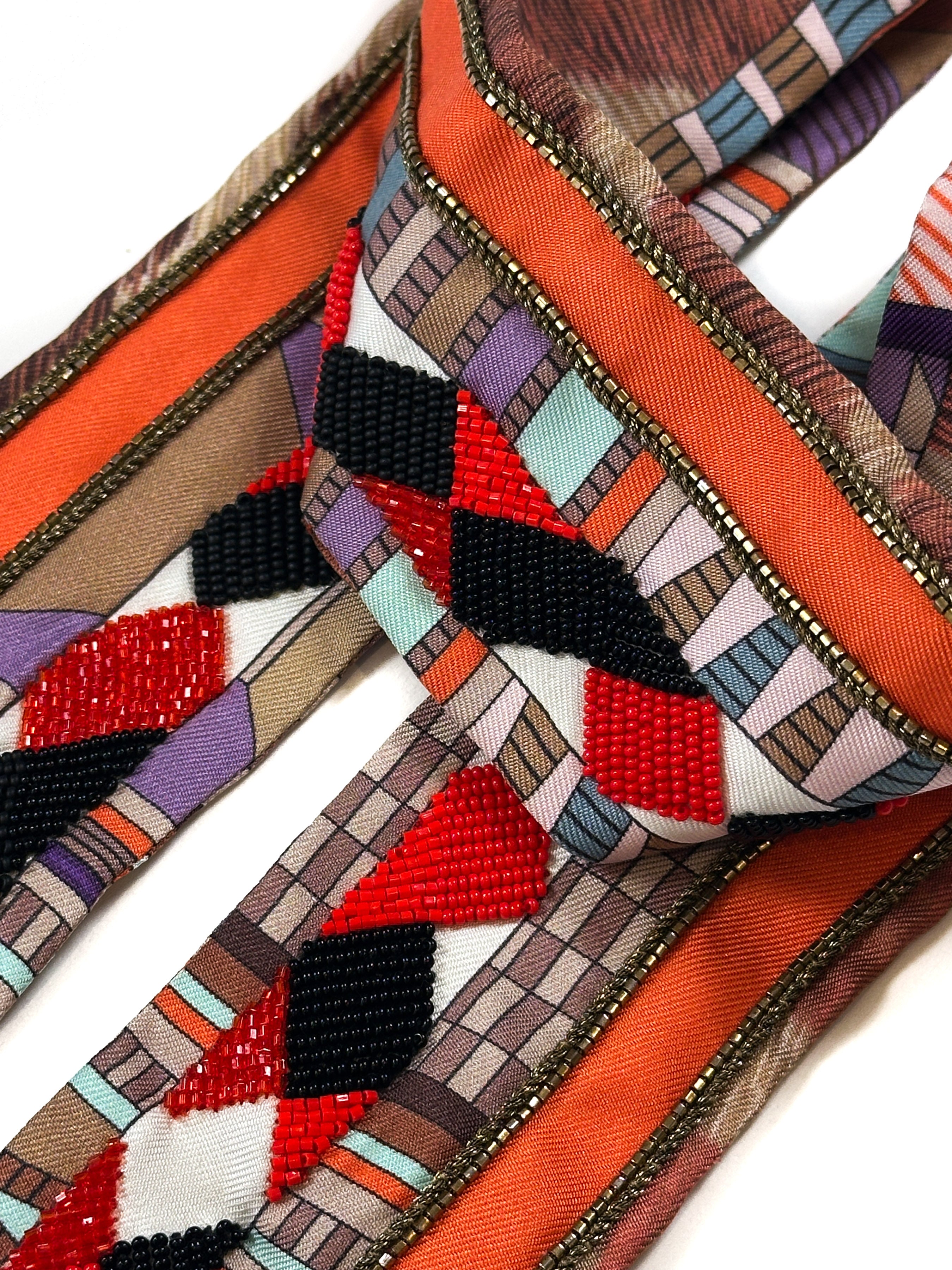 Hermès Pelages et Camouflage Exceptional Beaded Twilly