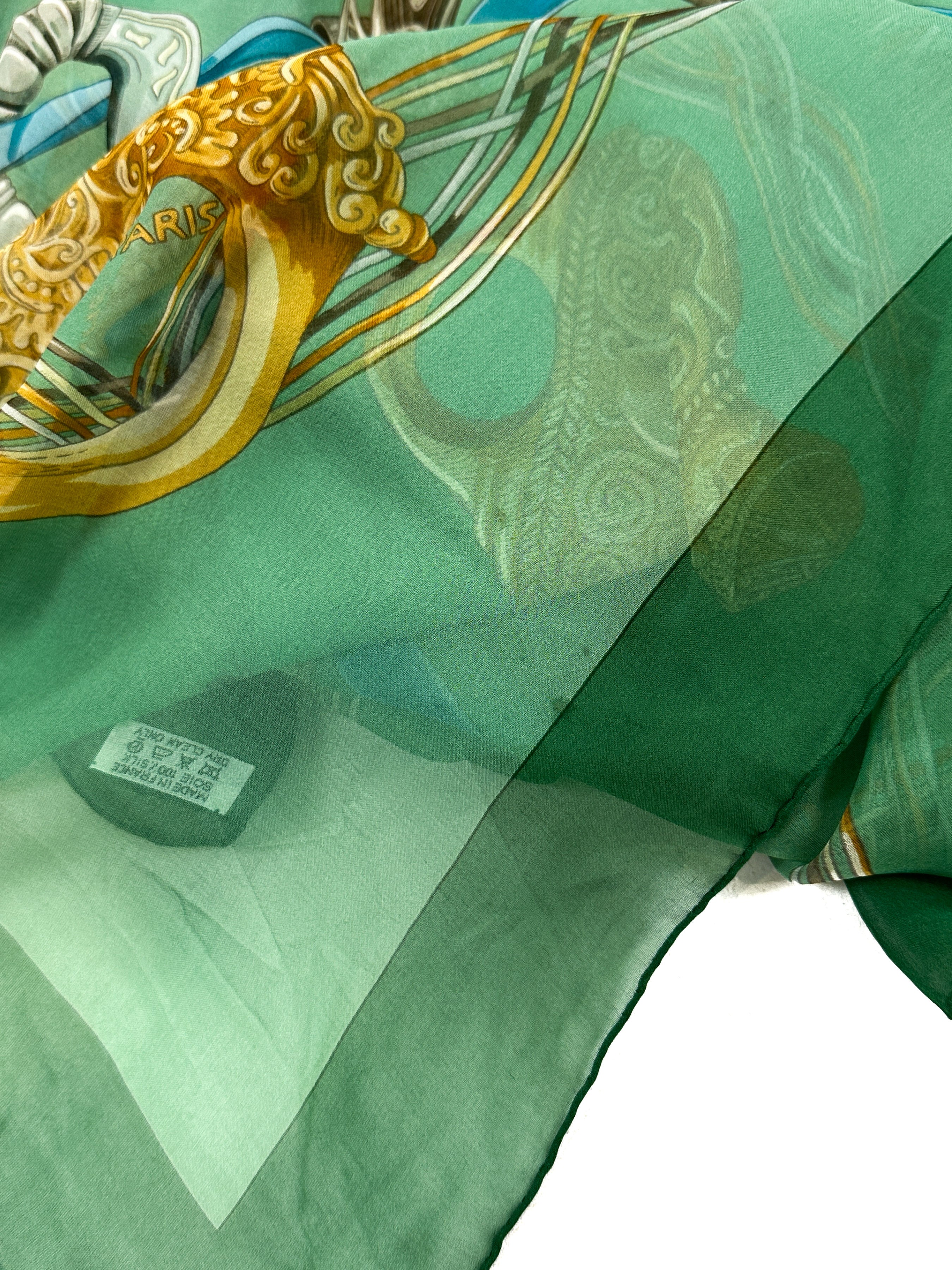 Hermès Alliances du Monde Mousseline 140