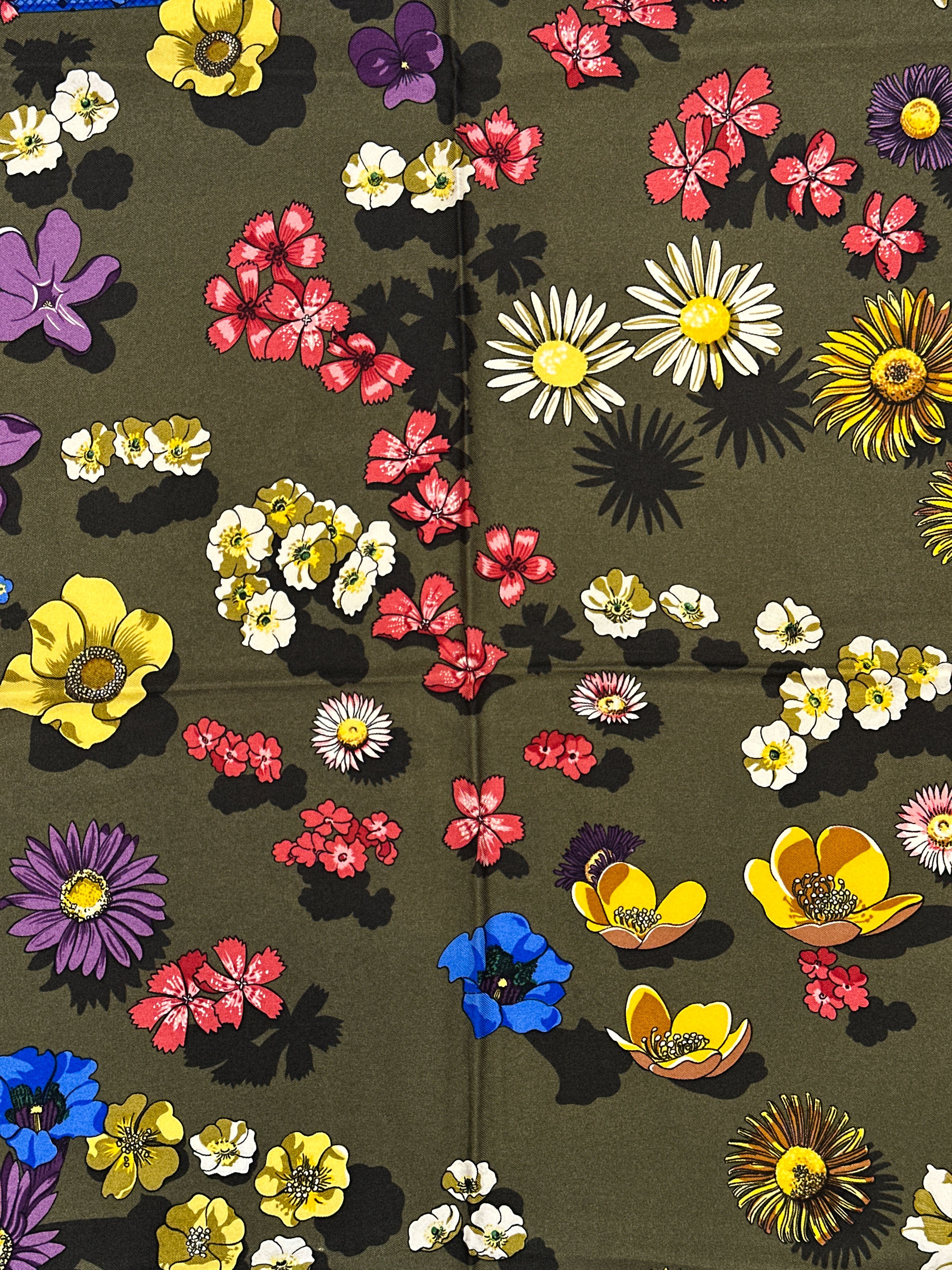 Hermès Fleurs de Montagne 90