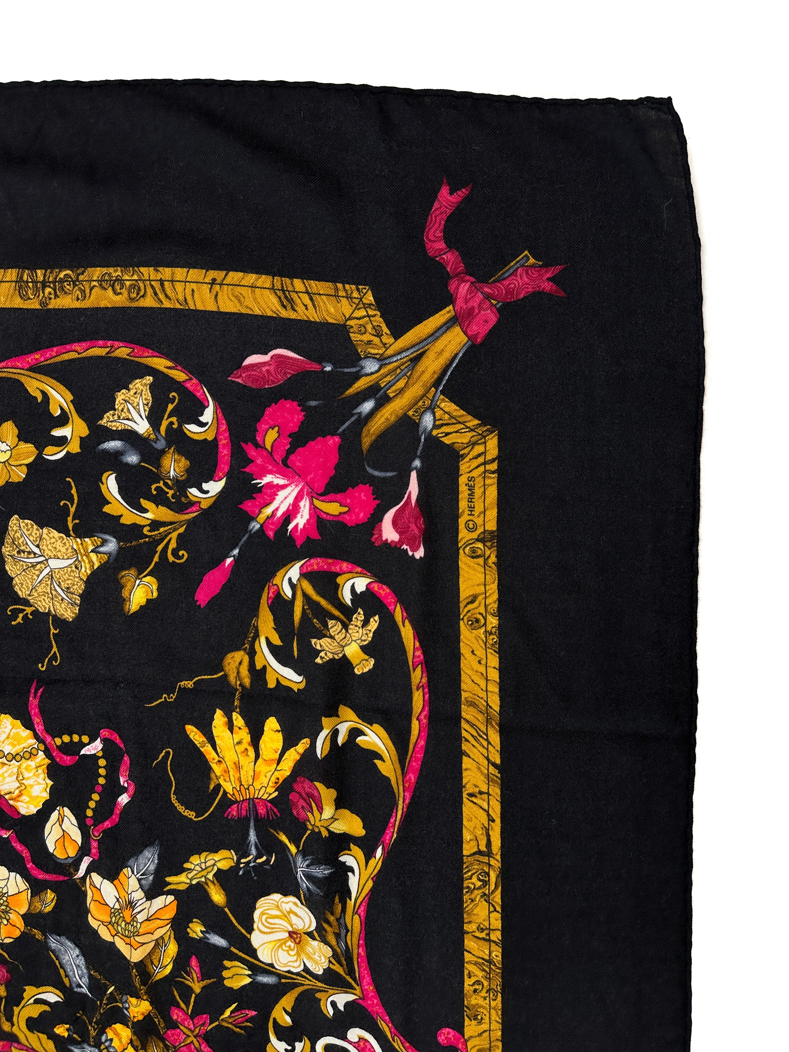 Hermès Pierres d'Orient et d'Occident Cashmere Silk 140