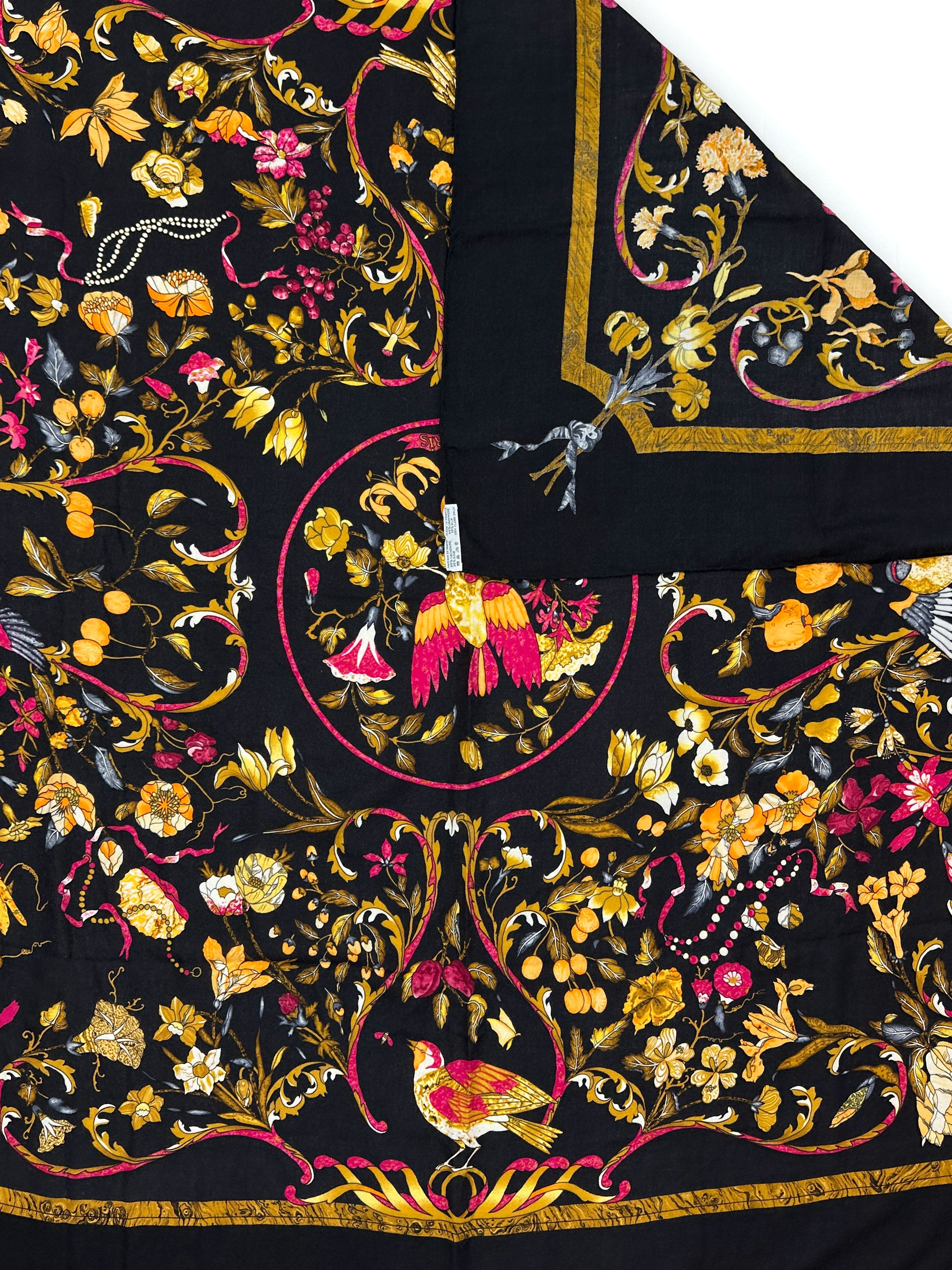 Hermès Pierres d'Orient et d'Occident Cashmere Silk 140