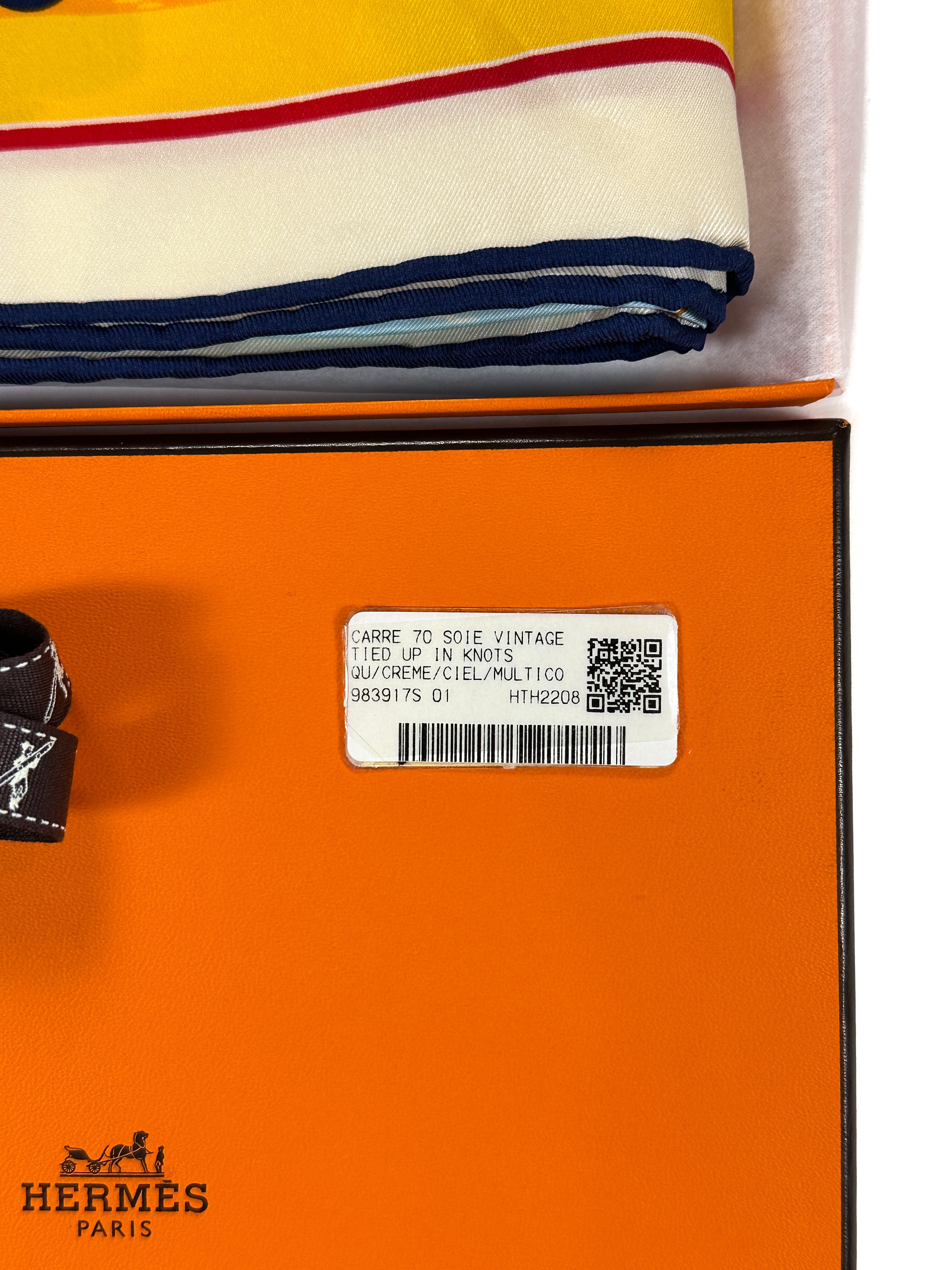 Hermès Tied Up in Knots 70