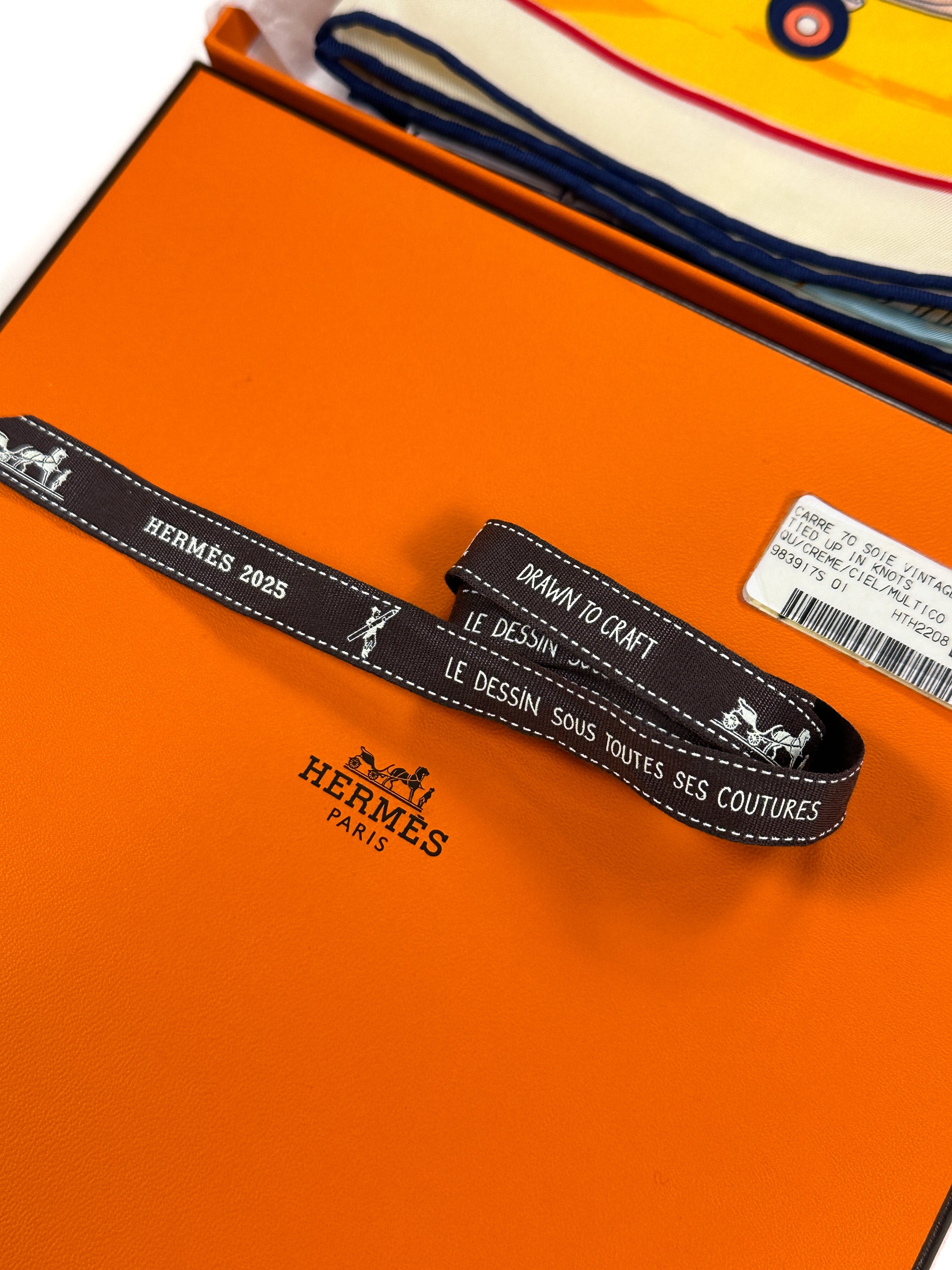 Hermès Tied Up in Knots 70
