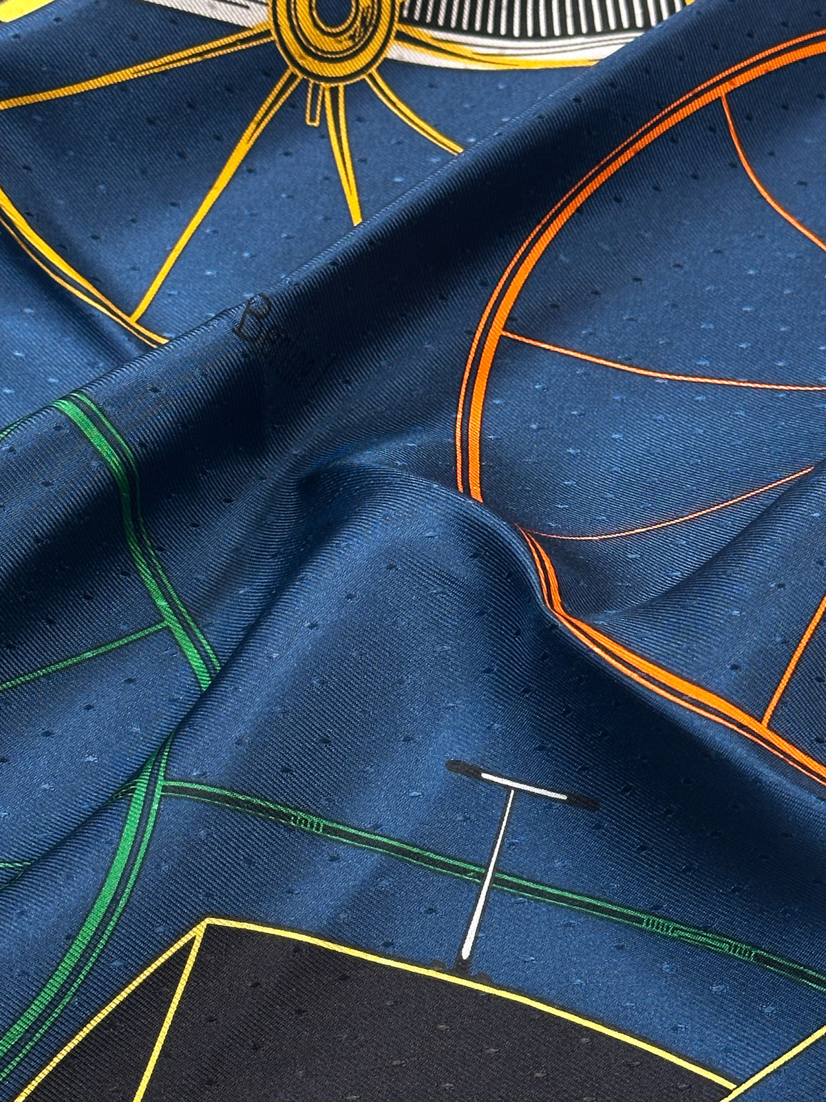 Hermès A Toute Berline ! Jacquard Losange