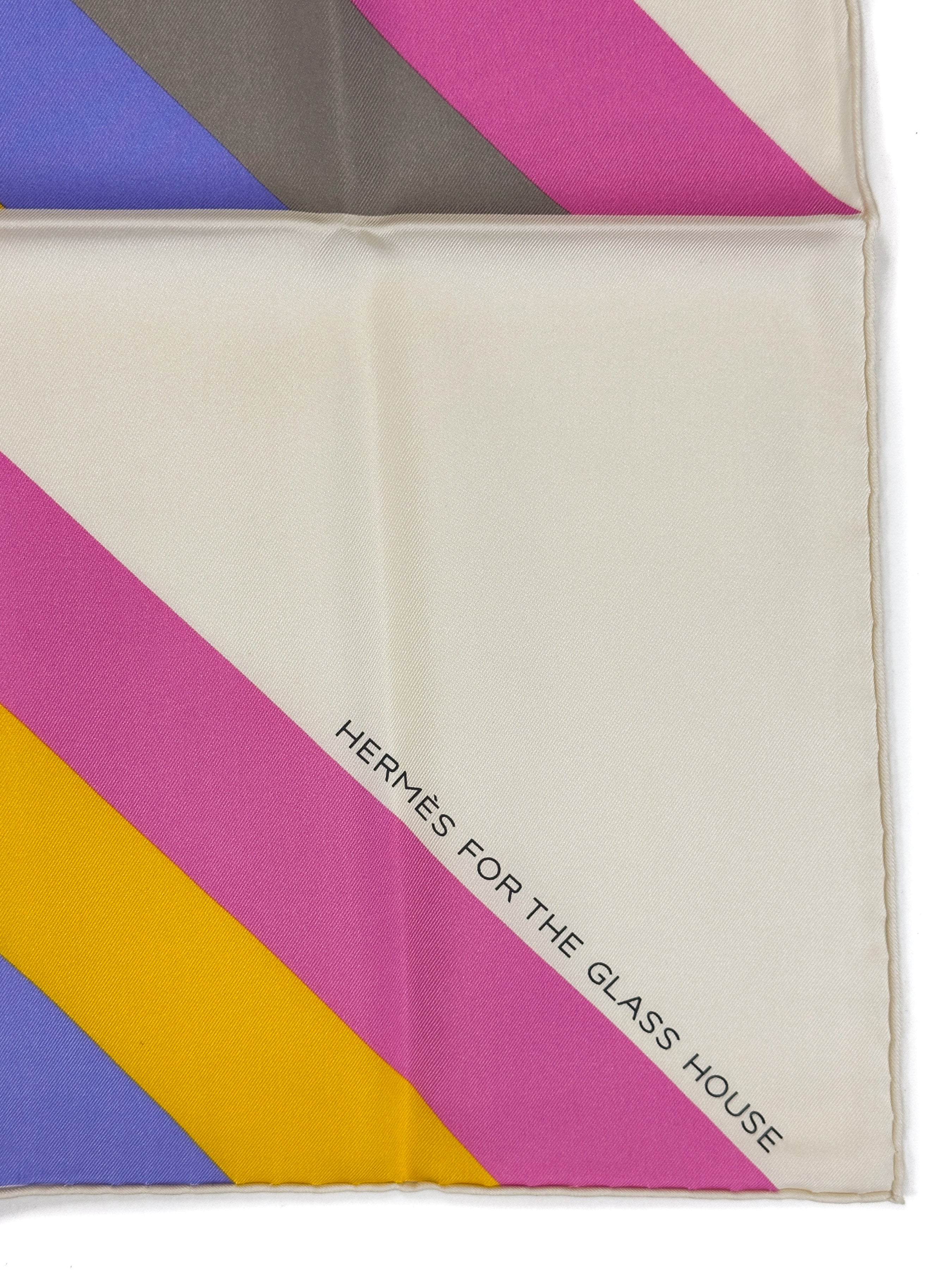 Hermès Special Edition Glass House Centered Rhyme de Elaine Lustig Cohen 90