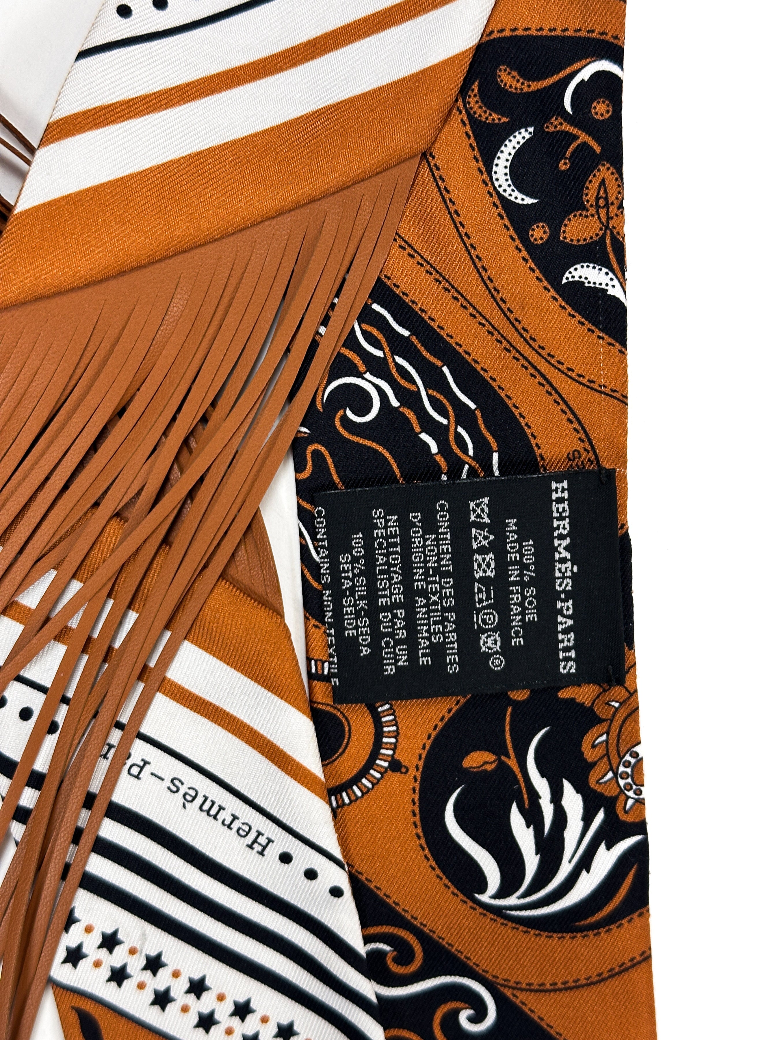 Hermès Festival des Amazones Bandana Folk Leather Fringe Twilly