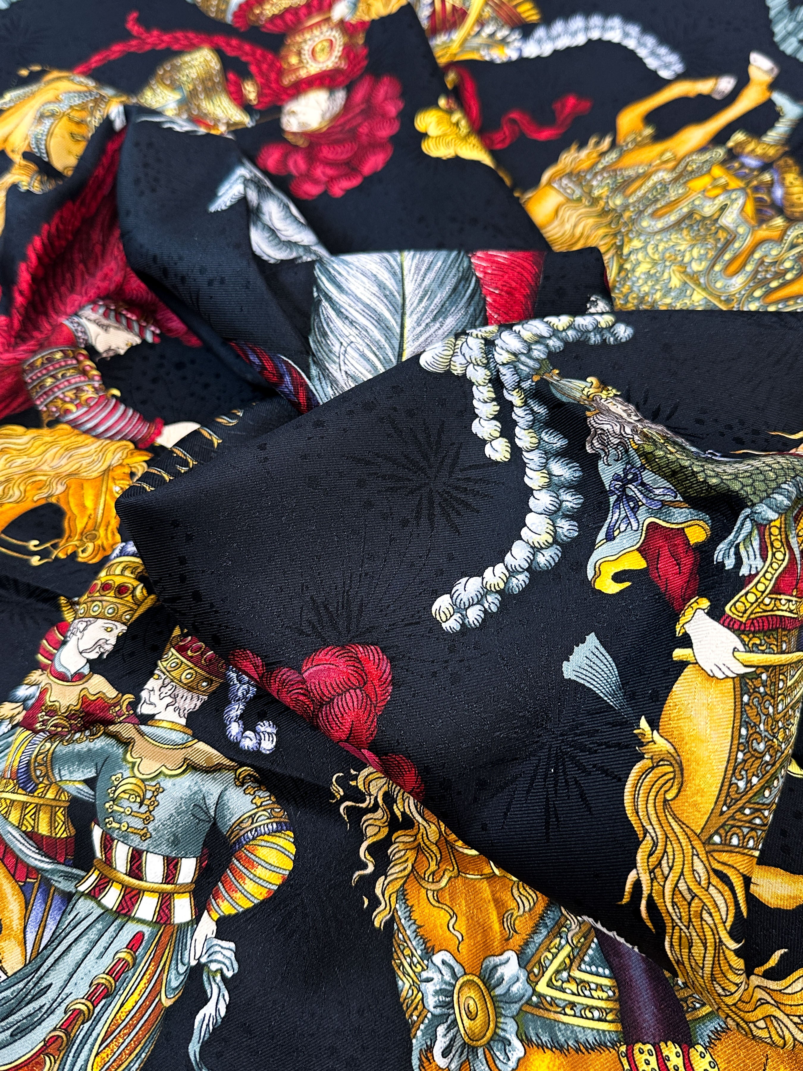 Hermès Les Fêtes du Roi Soleil Jacquard 90