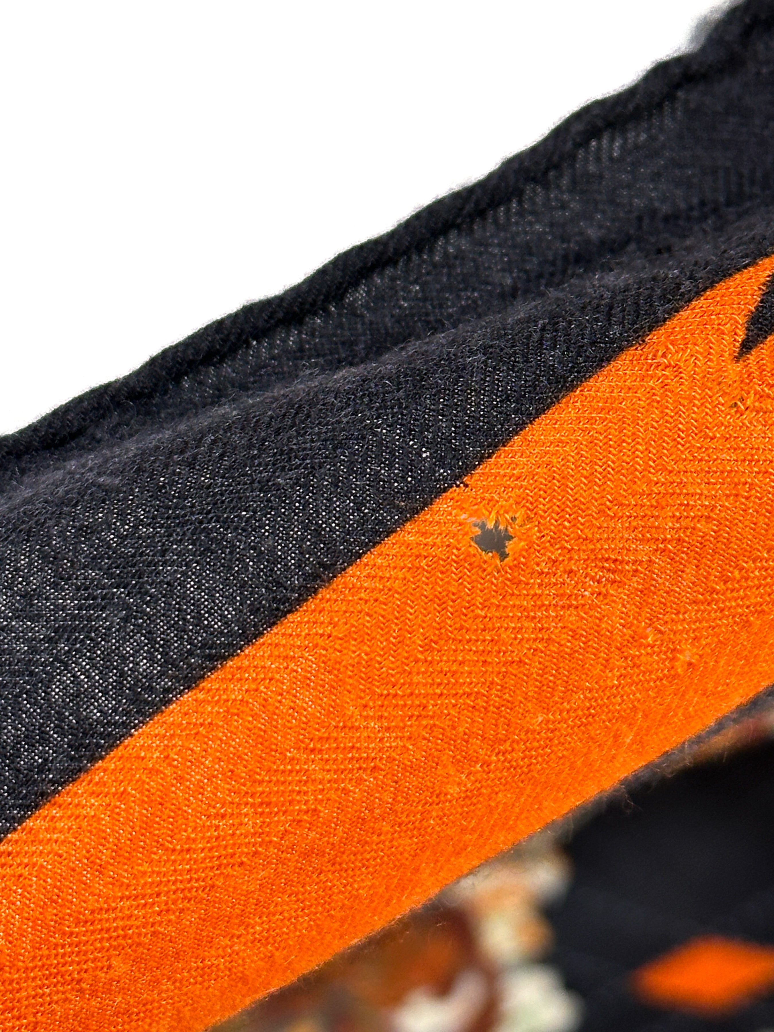 Hermès Les Danses des Indiens Cashmere Silk 140