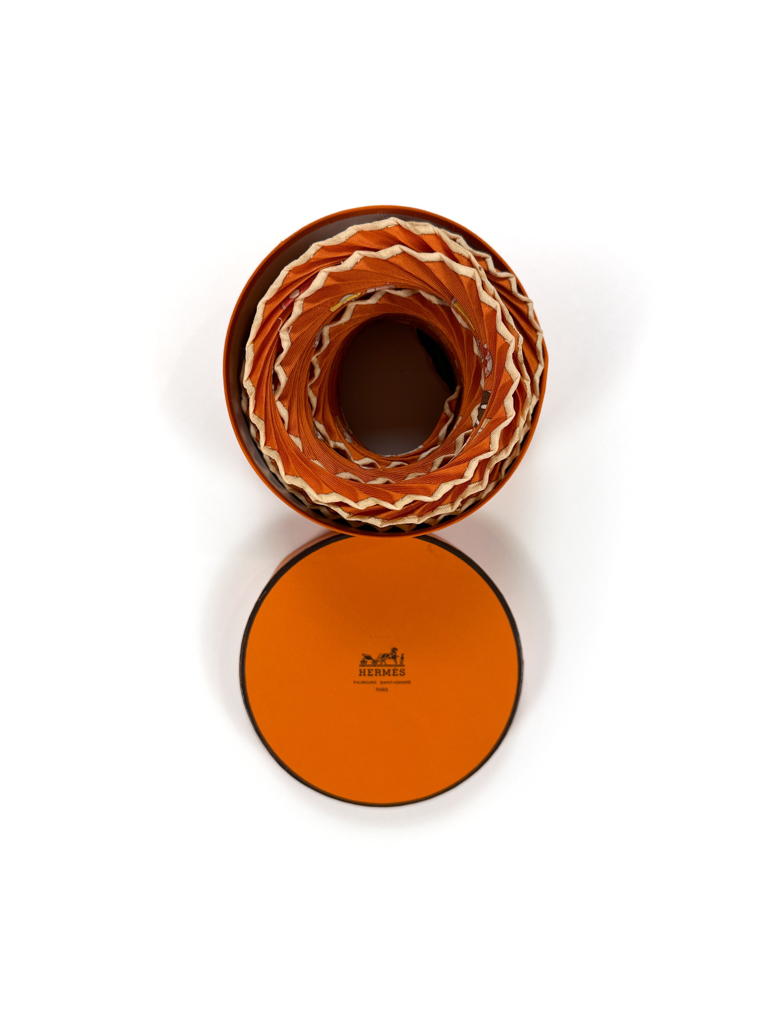 Hermès Dancing Pearls Plissé 90
