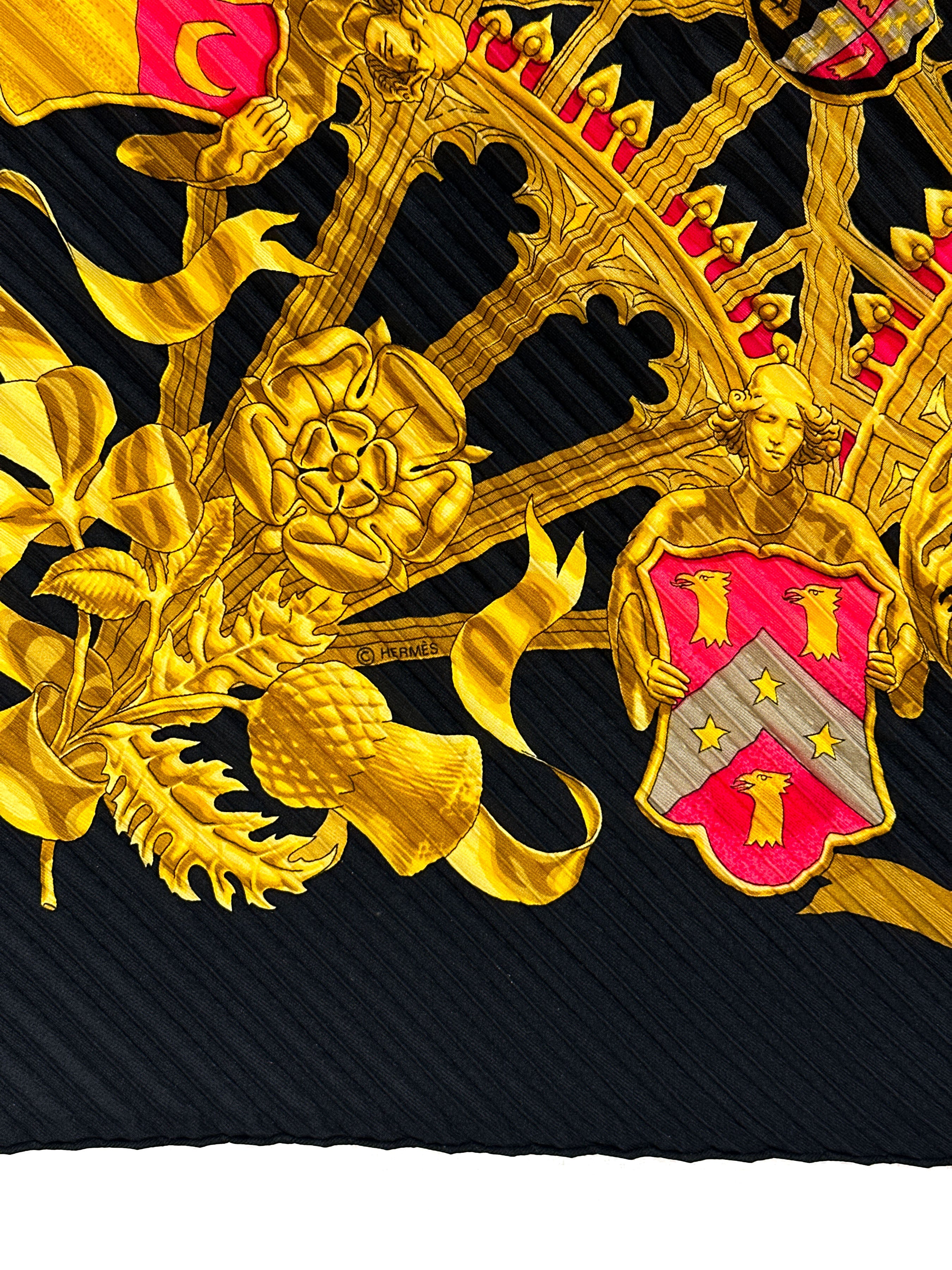 Hermès British Heraldry Plissé 90