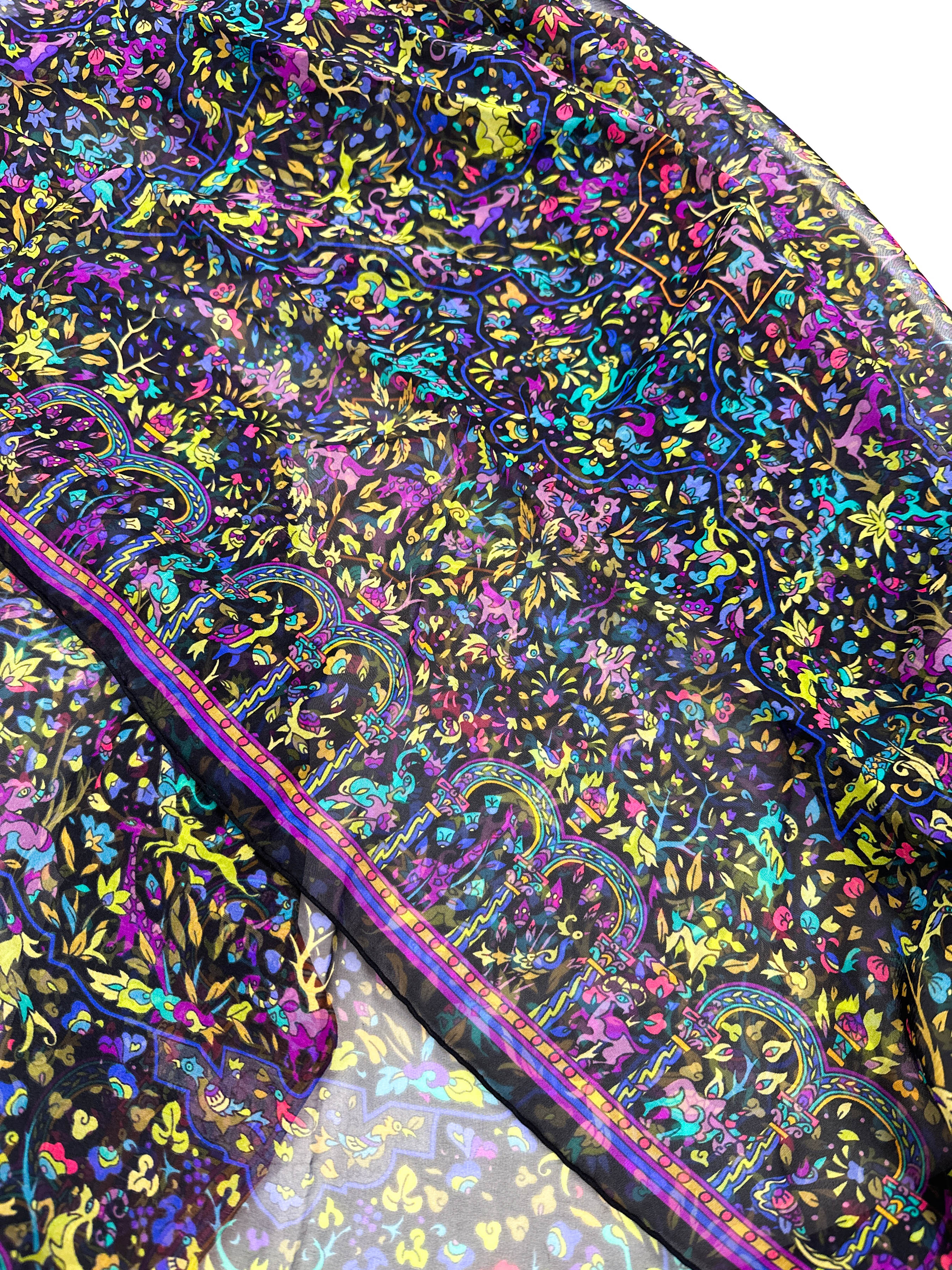 Hermès Les Jardins d'Arménie Mousseline Shawl