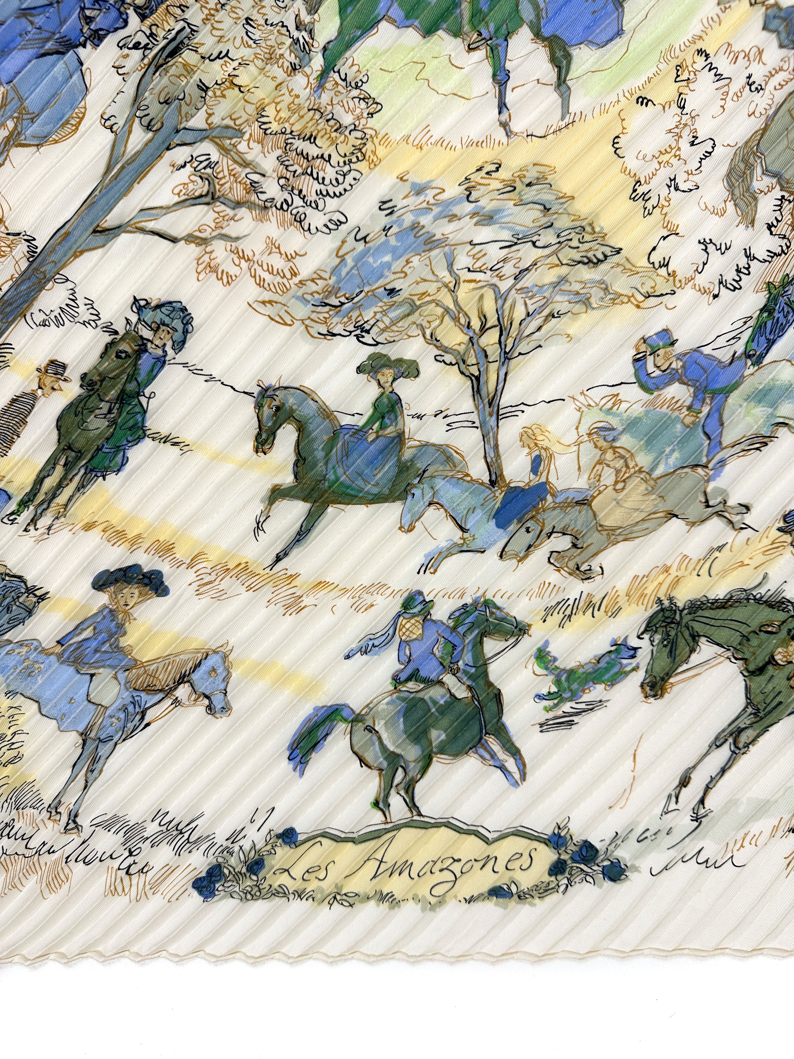 Hermès Les Amazones II Plissé 90