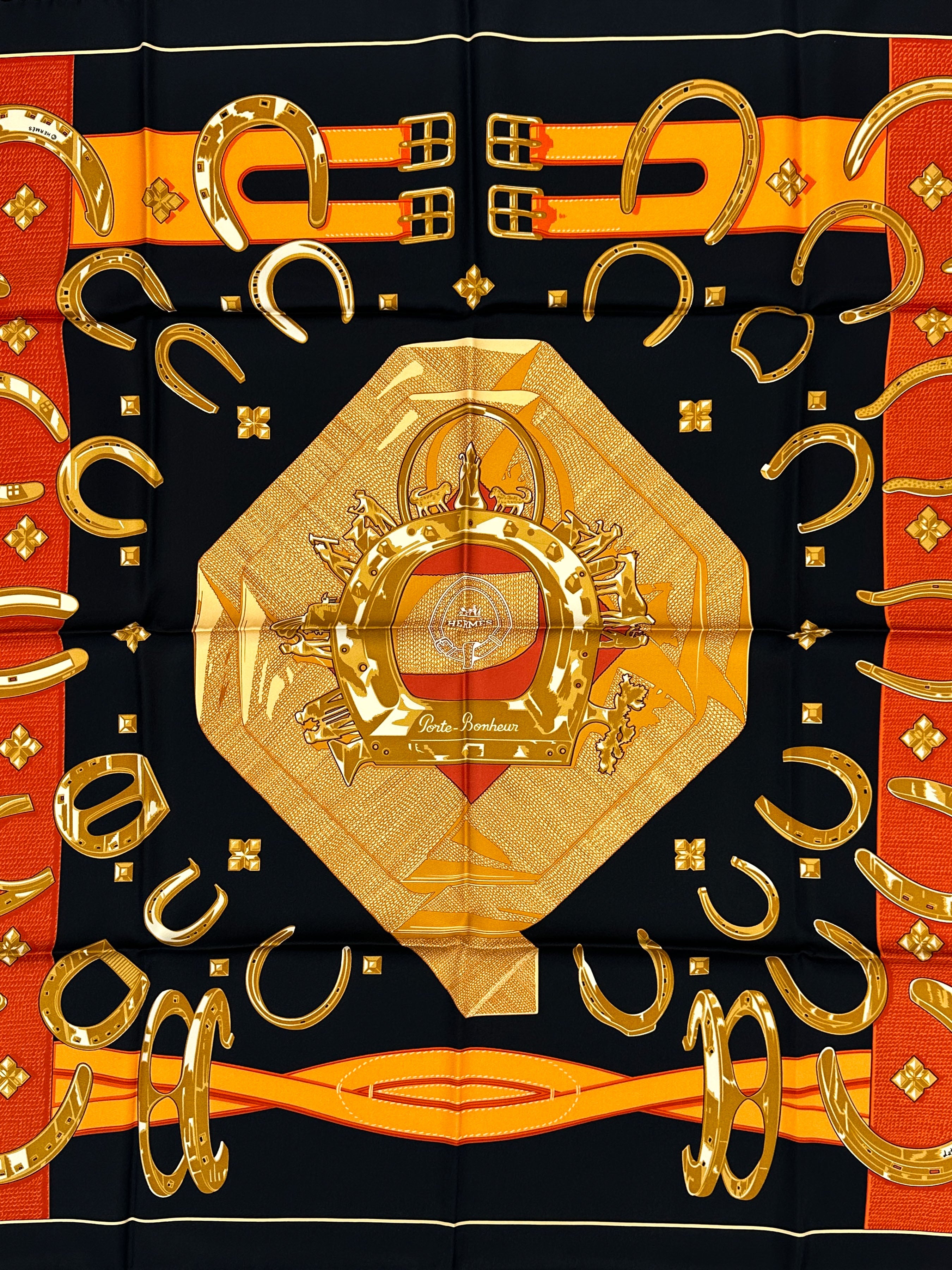 Hermès Porte-Bonheur 90