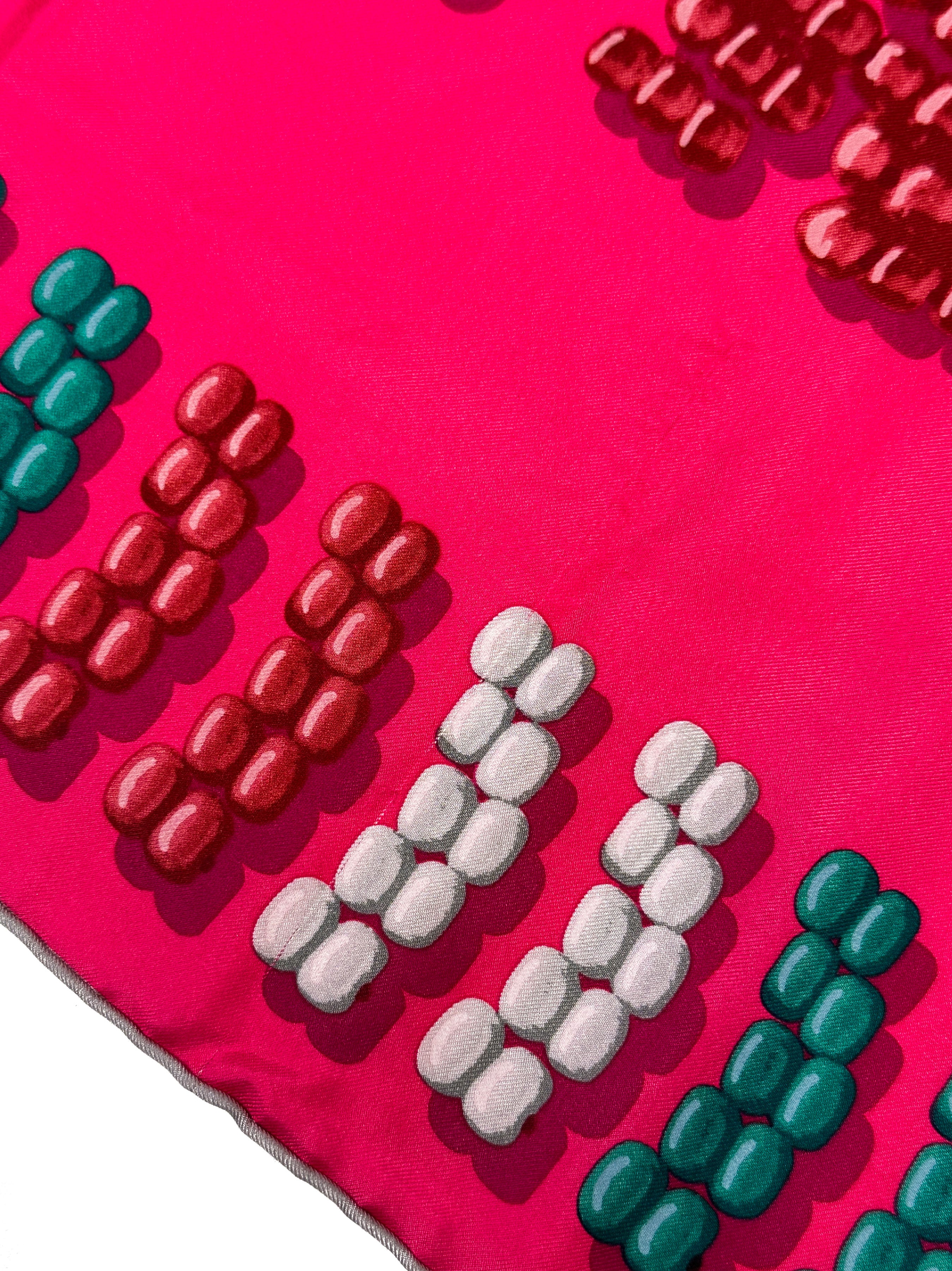 Hermès Kelly en Perles Wash Silk 140