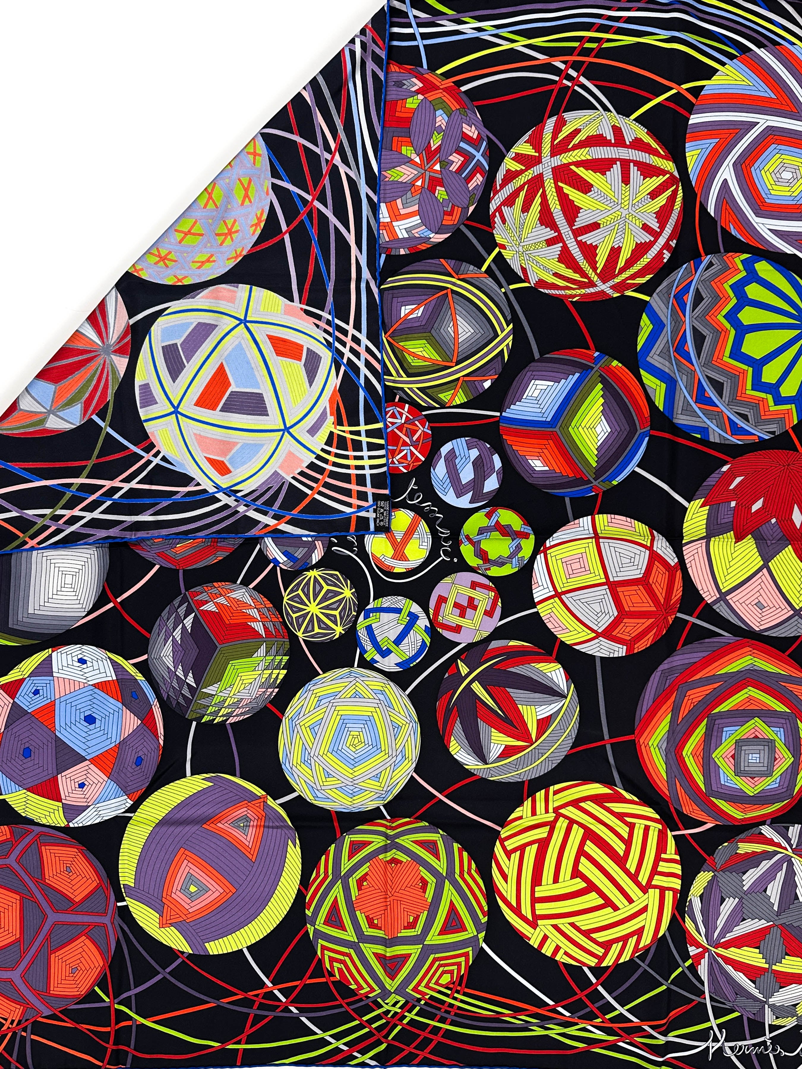 Hermès L'Art du Temari 90