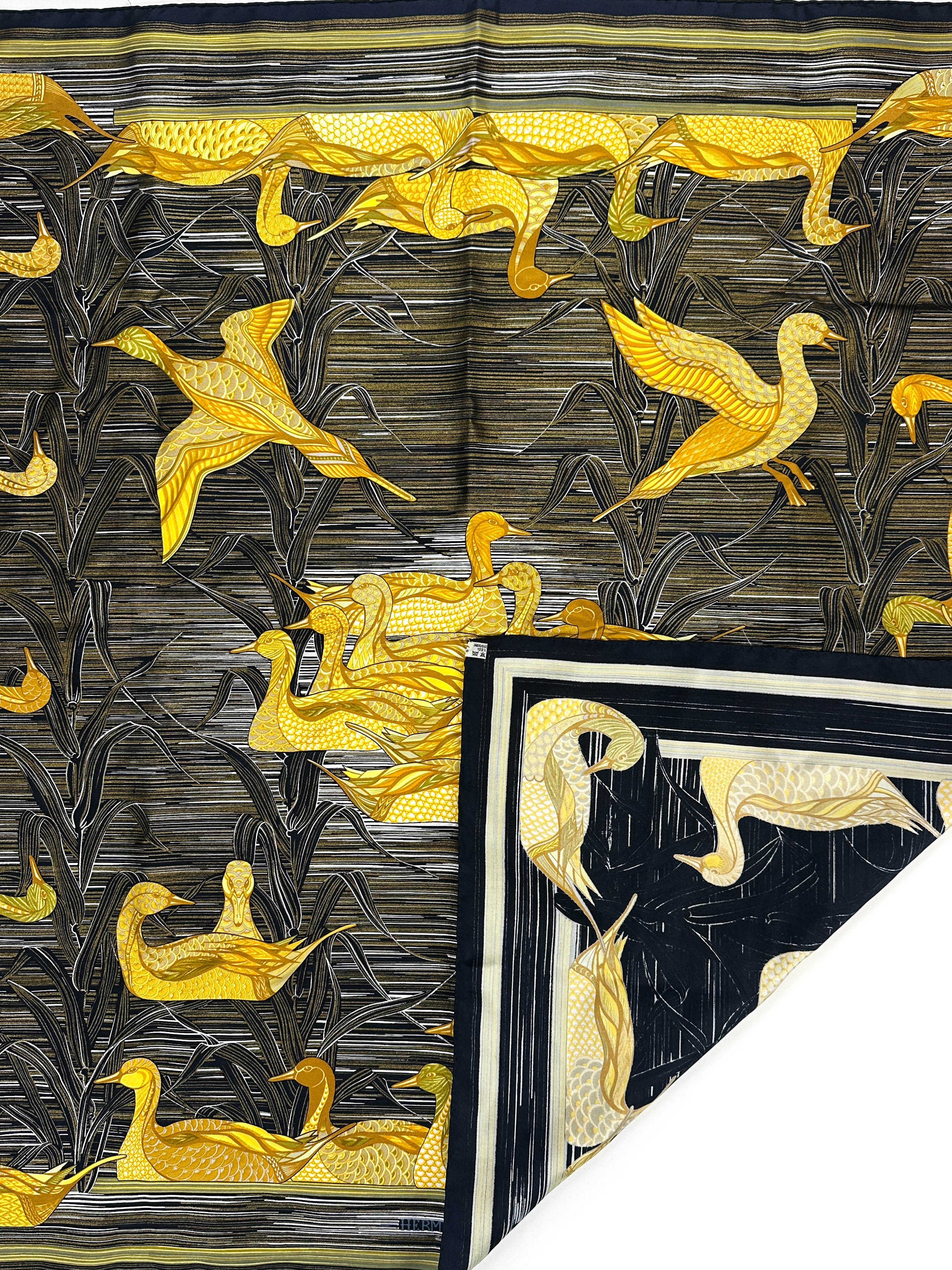 Hermès Metallic La Mare Aux Canards 90