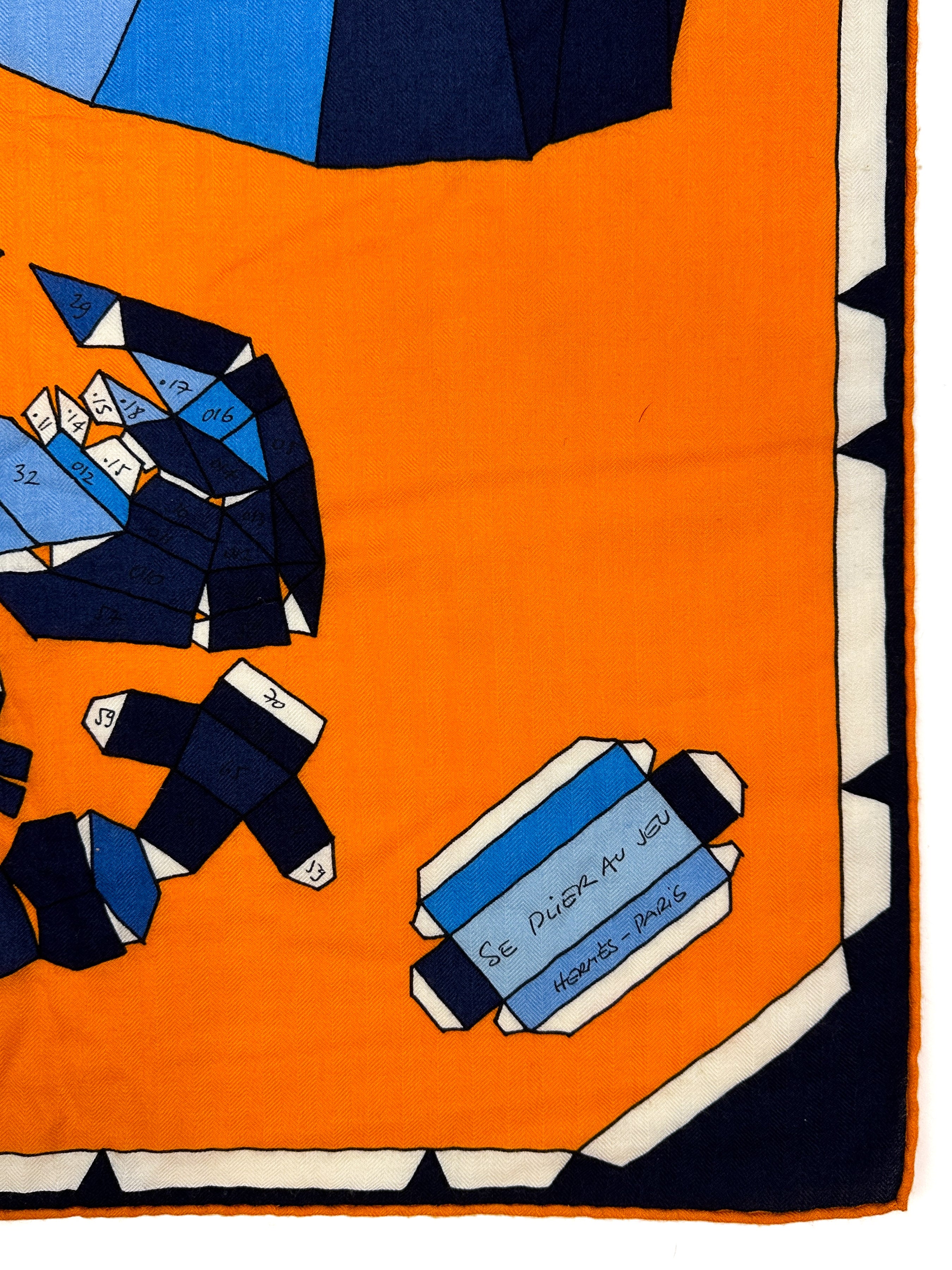 Hermès Se Plier au Jeu Cashmere Silk 140