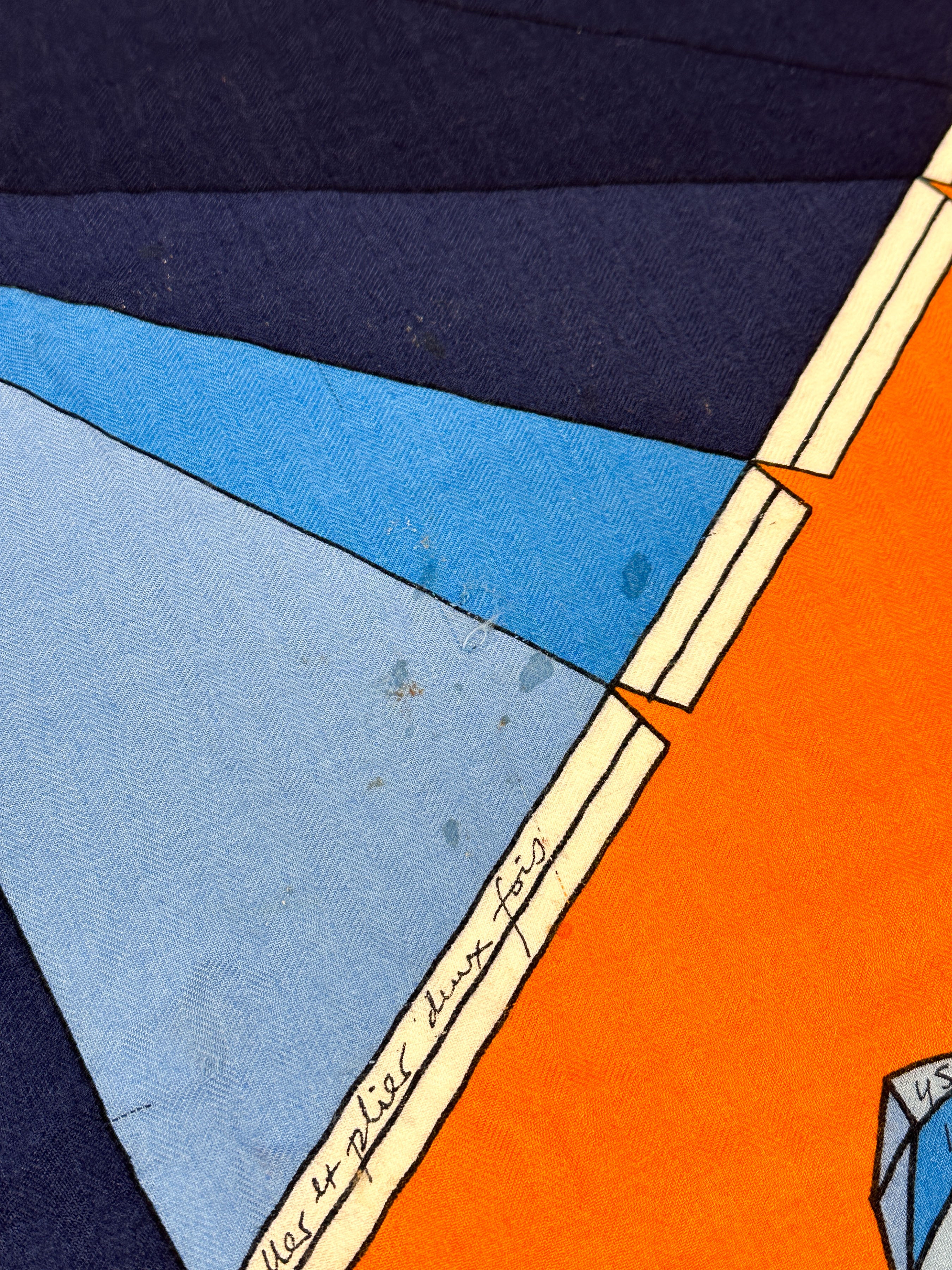 Hermès Se Plier au Jeu Cashmere Silk 140