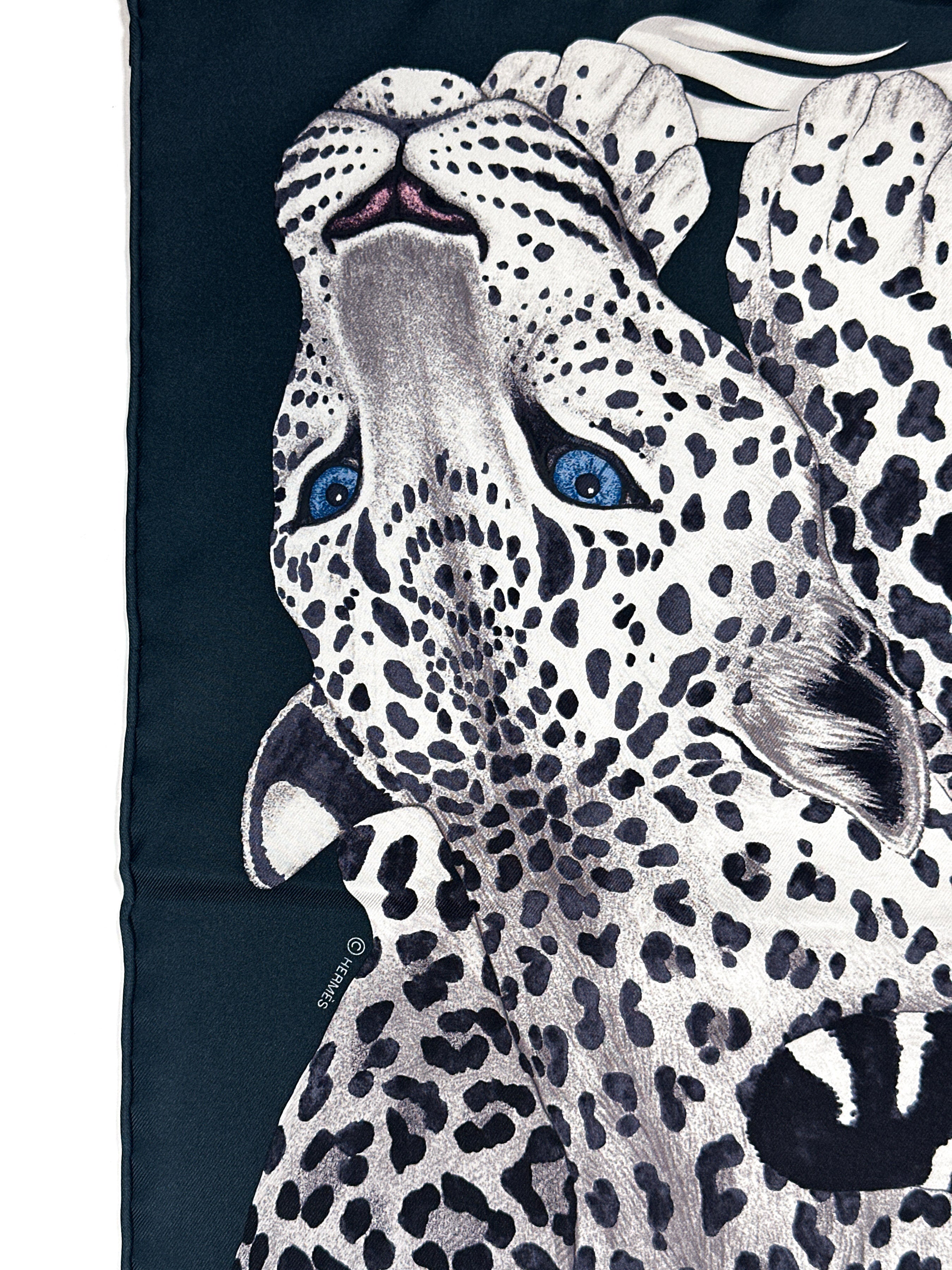 Hermès Lazy Leopardesses 90