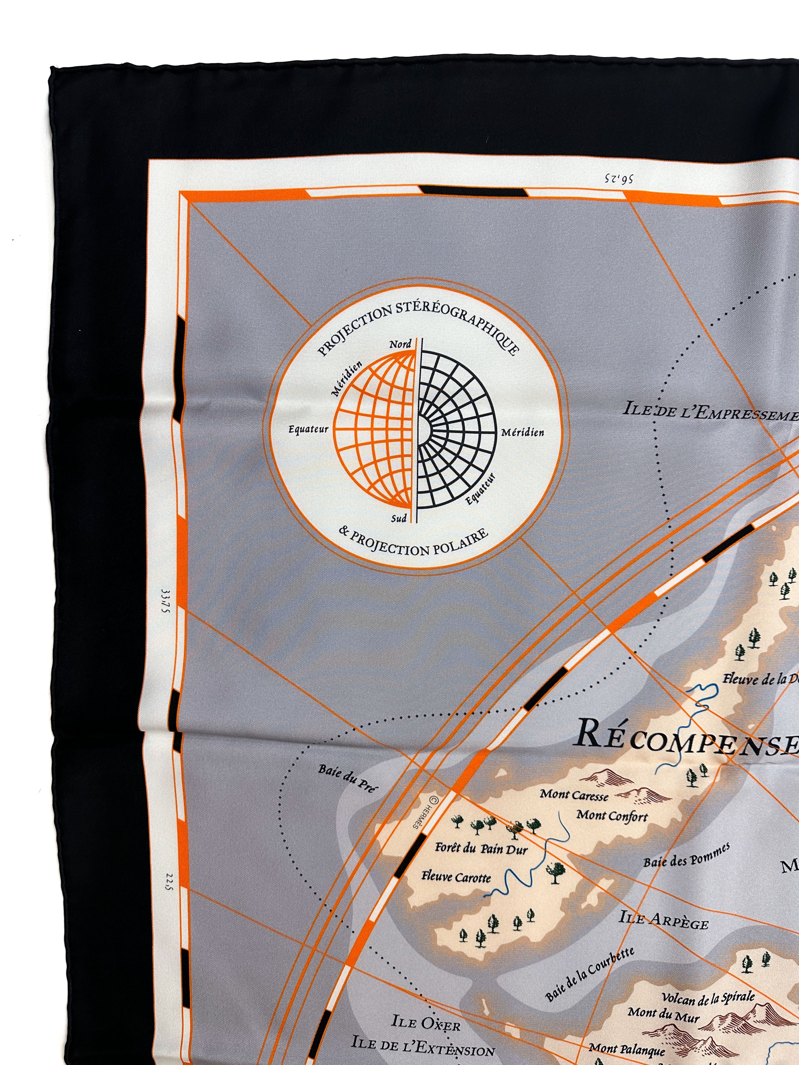 Hermès Planisphere d'un Monde Equestre Silk 140